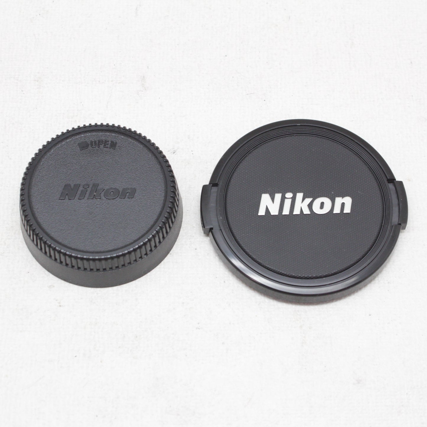 中古品 Nikon AF 70-210mm F4-5.6 D