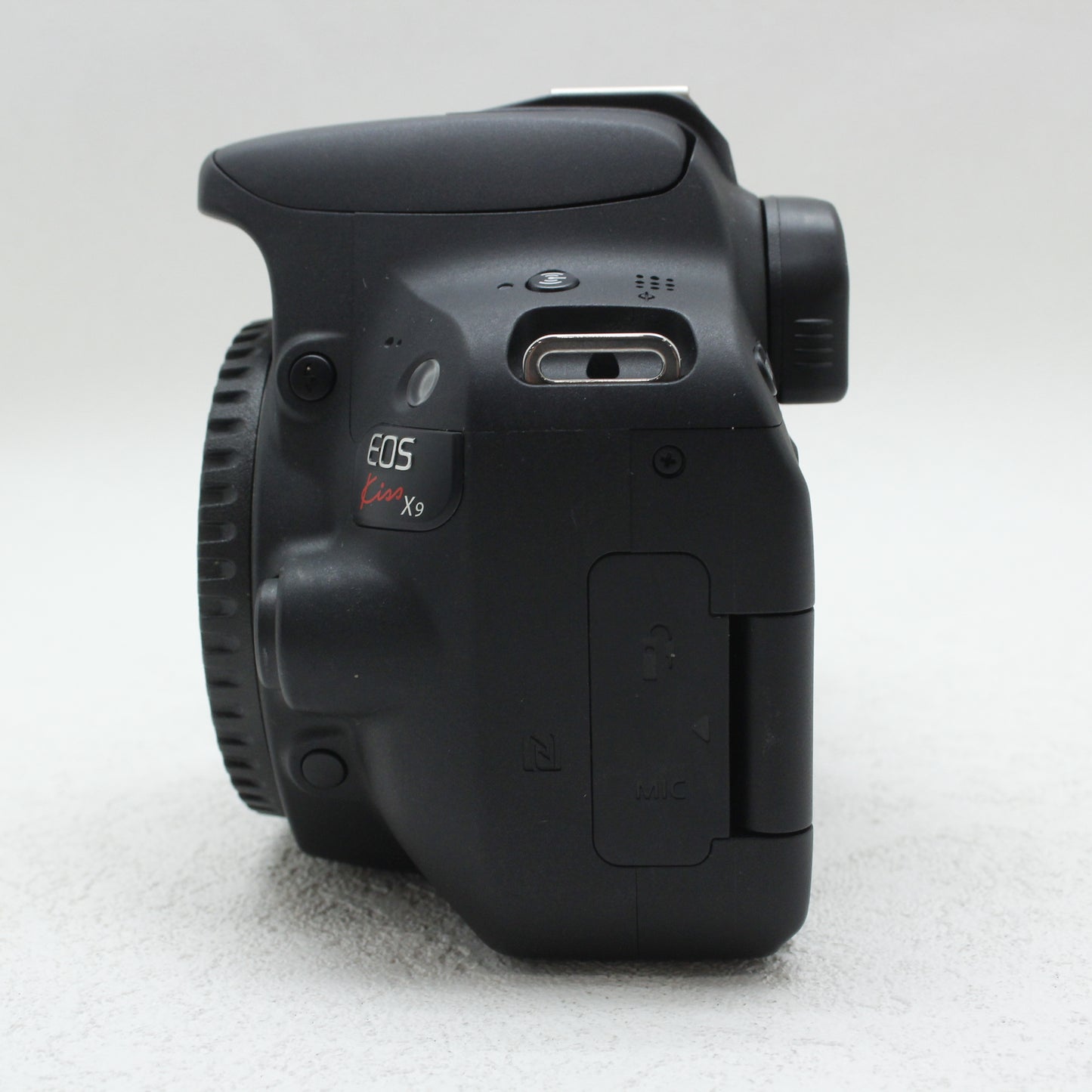 中古 Canon EOS Kiss X9 ボディ