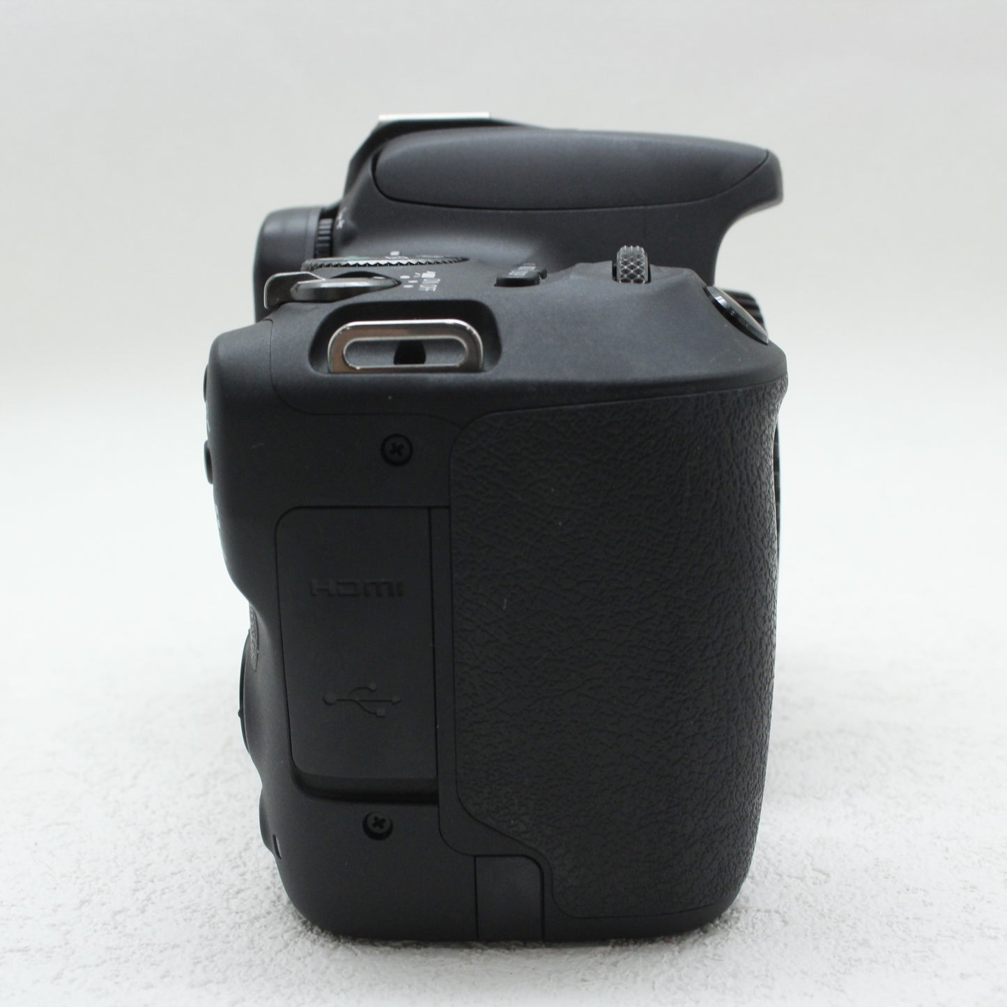中古 Canon EOS Kiss X9 ボディ