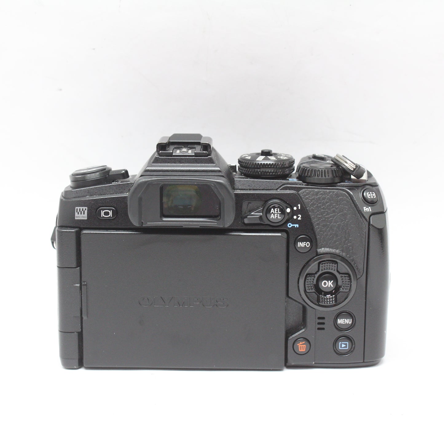 中古 OLYMPUS E-M1 MarkⅡ【5月4日(日)Youtube生配信でご紹介】