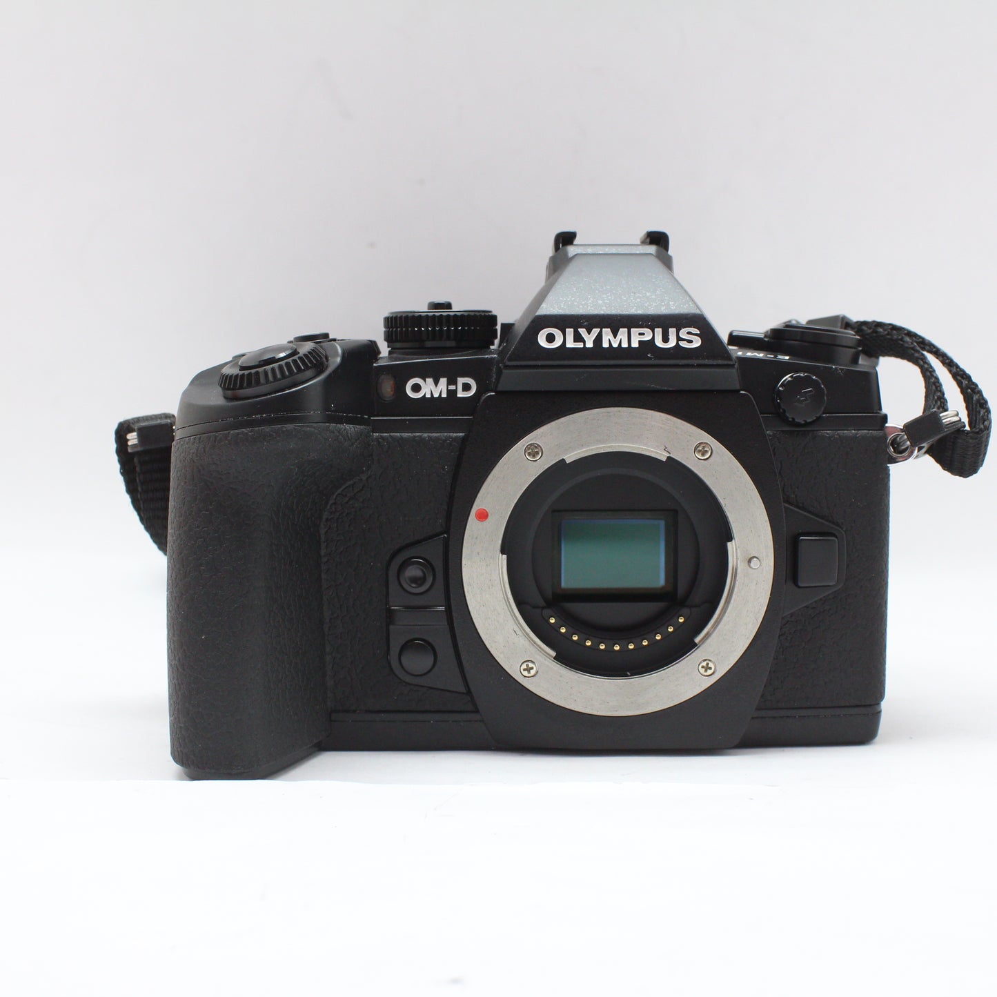 中古 OLYMPUS OM-D E-M1【5月4日(日)Youtube生配信でご紹介】