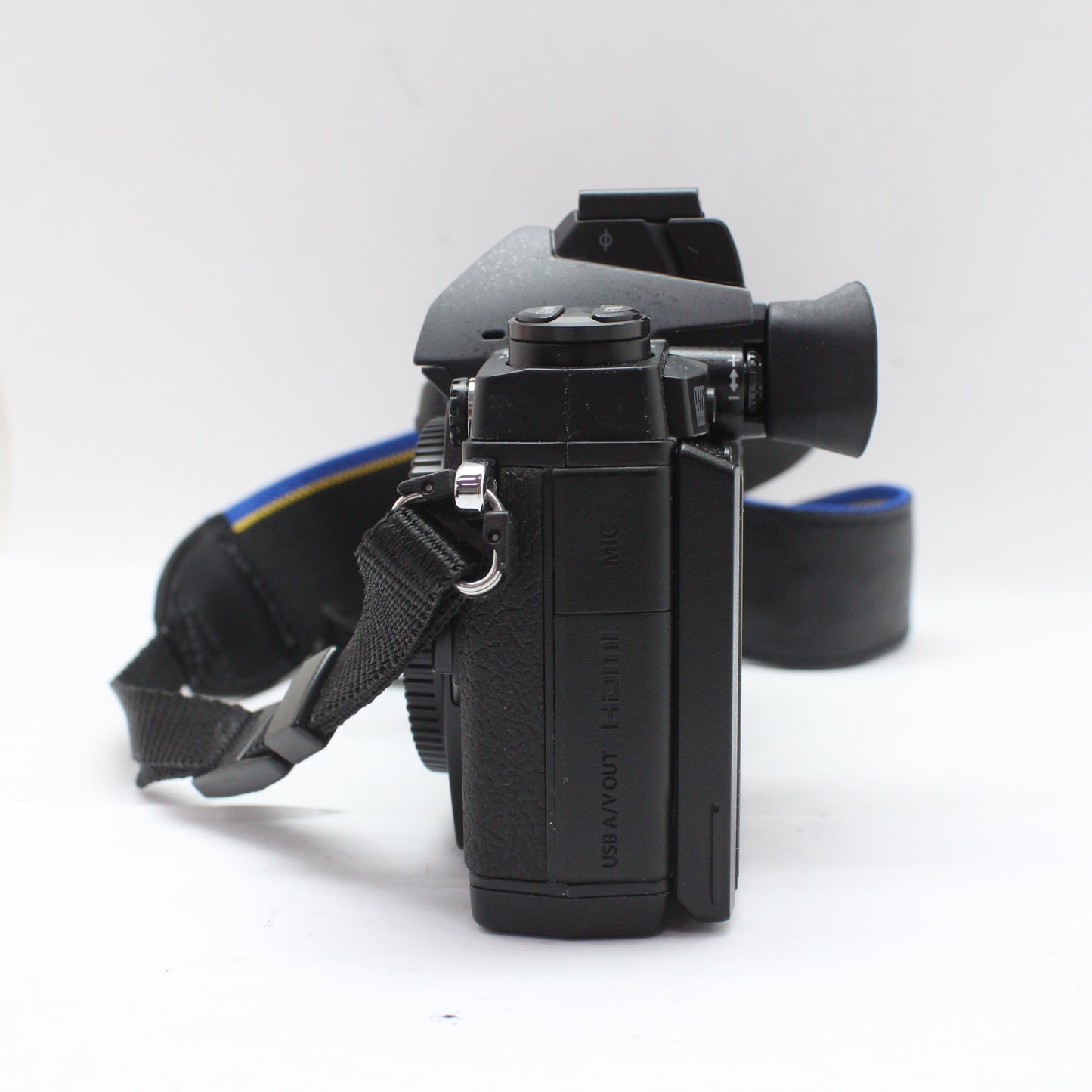 中古 OLYMPUS OM-D E-M1【5月4日(日)Youtube生配信でご紹介】