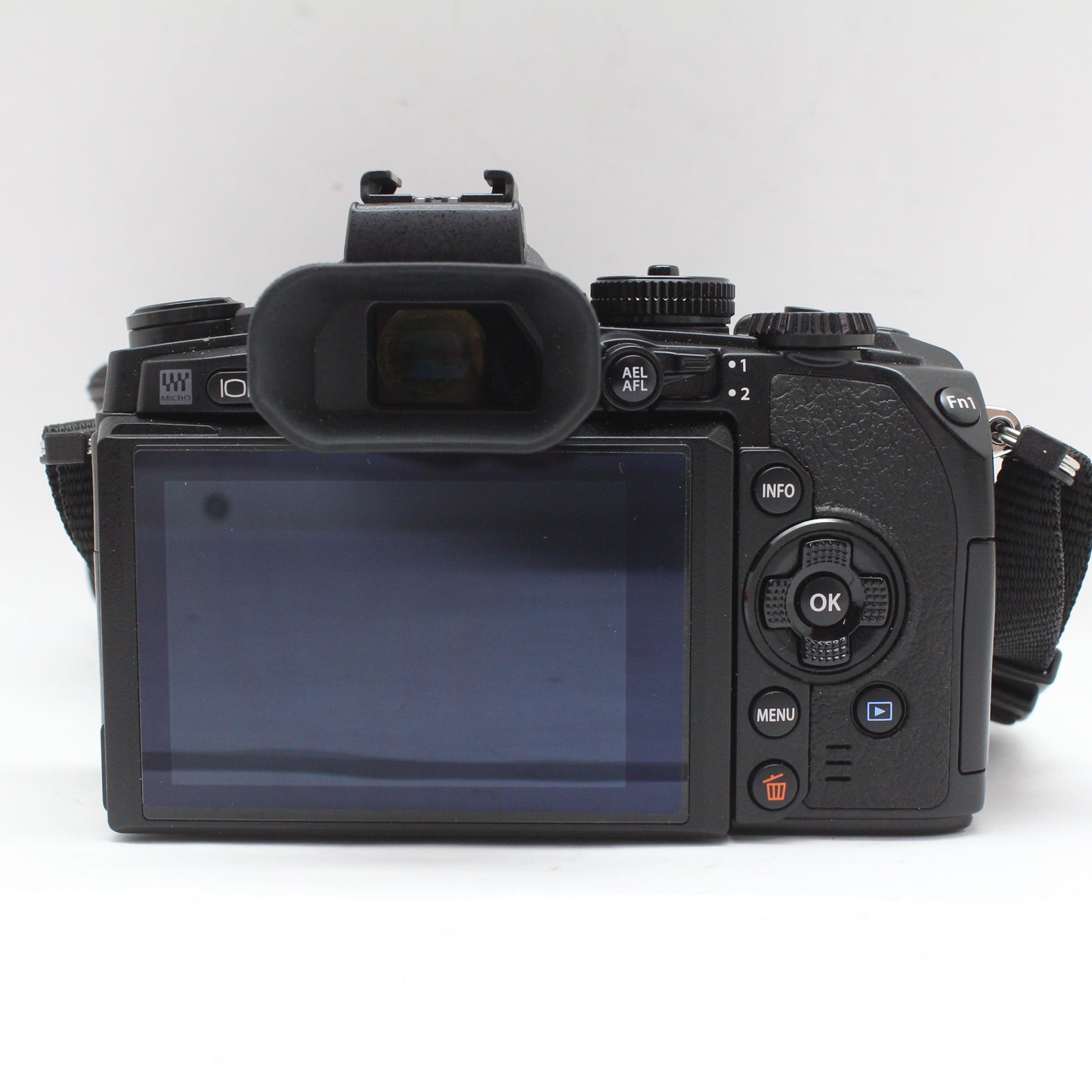 中古 OLYMPUS OM-D E-M1【5月4日(日)Youtube生配信でご紹介】