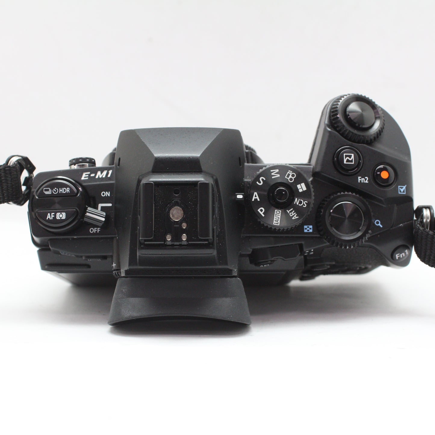 中古 OLYMPUS OM-D E-M1【5月4日(日)Youtube生配信でご紹介】