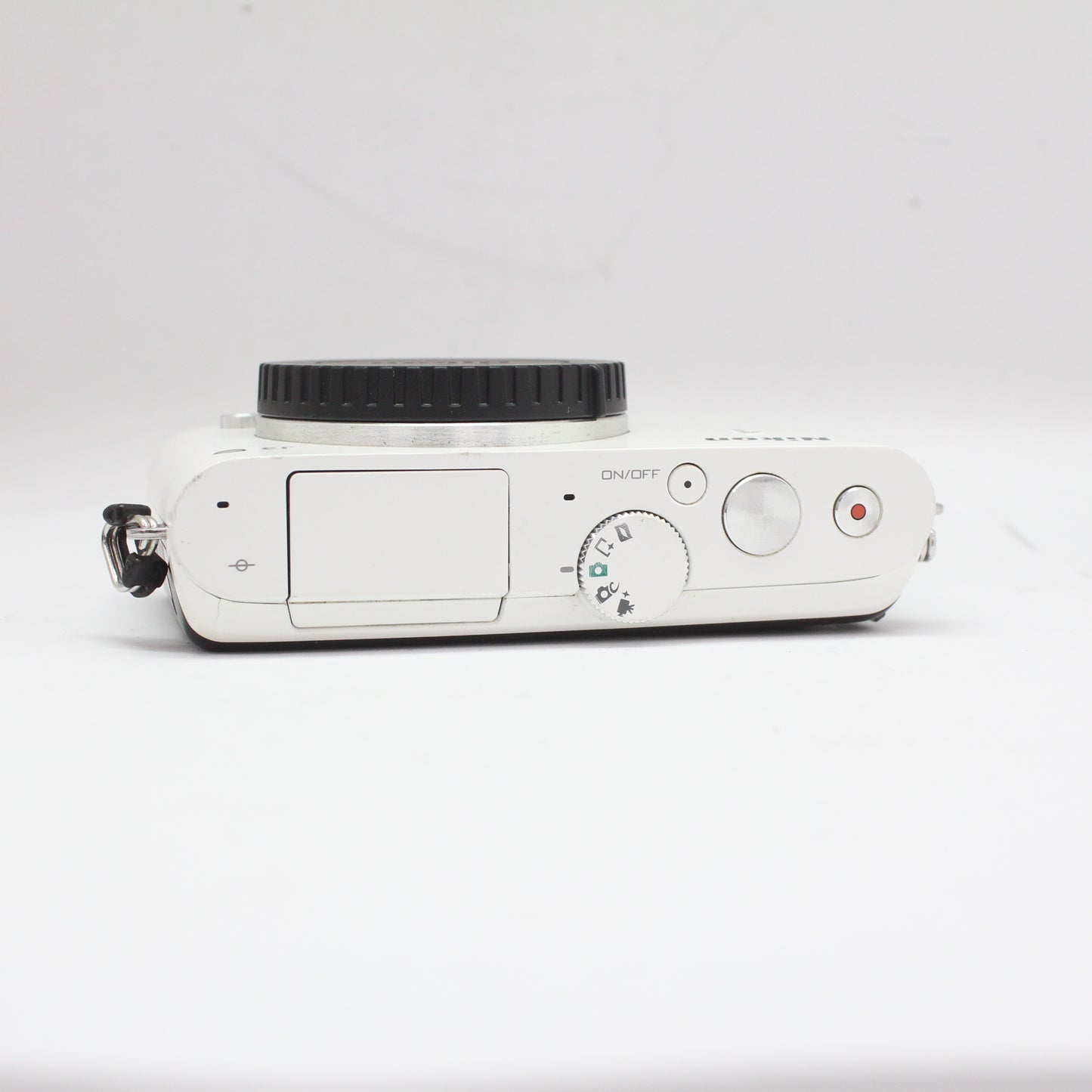中古 Nikon J3 WH