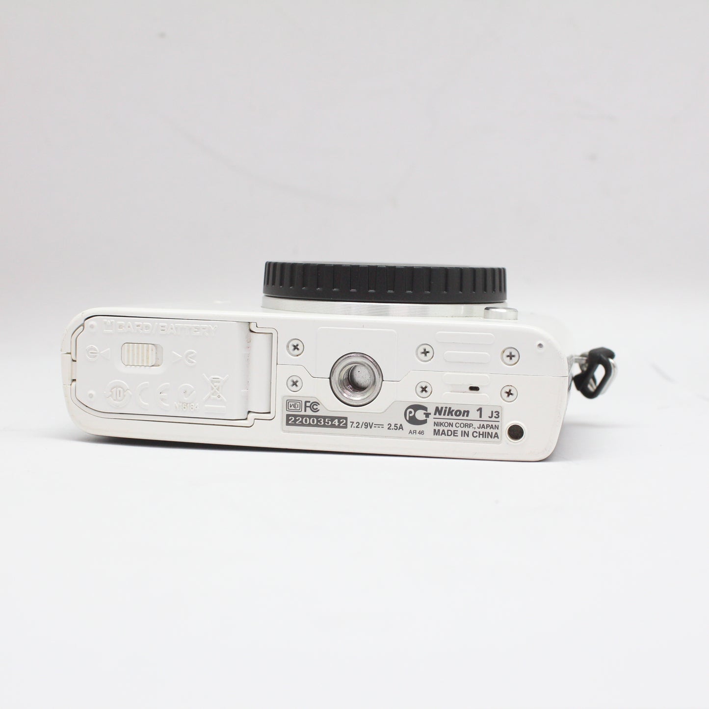 中古 Nikon J3 WH