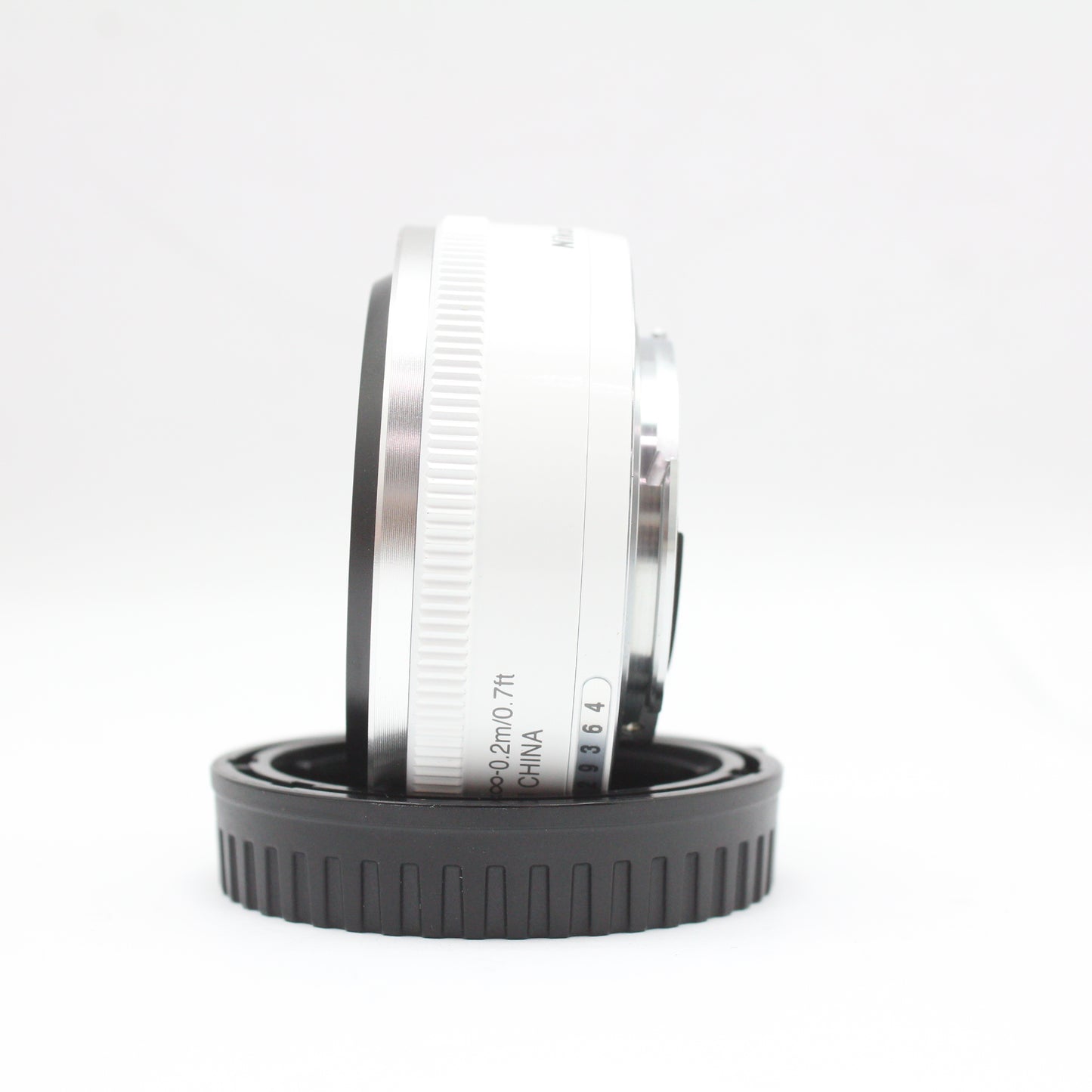 中古 Nikon 1 10mm F2.8 ホワイト【5月4日(日)Youtube生配信でご紹介】
