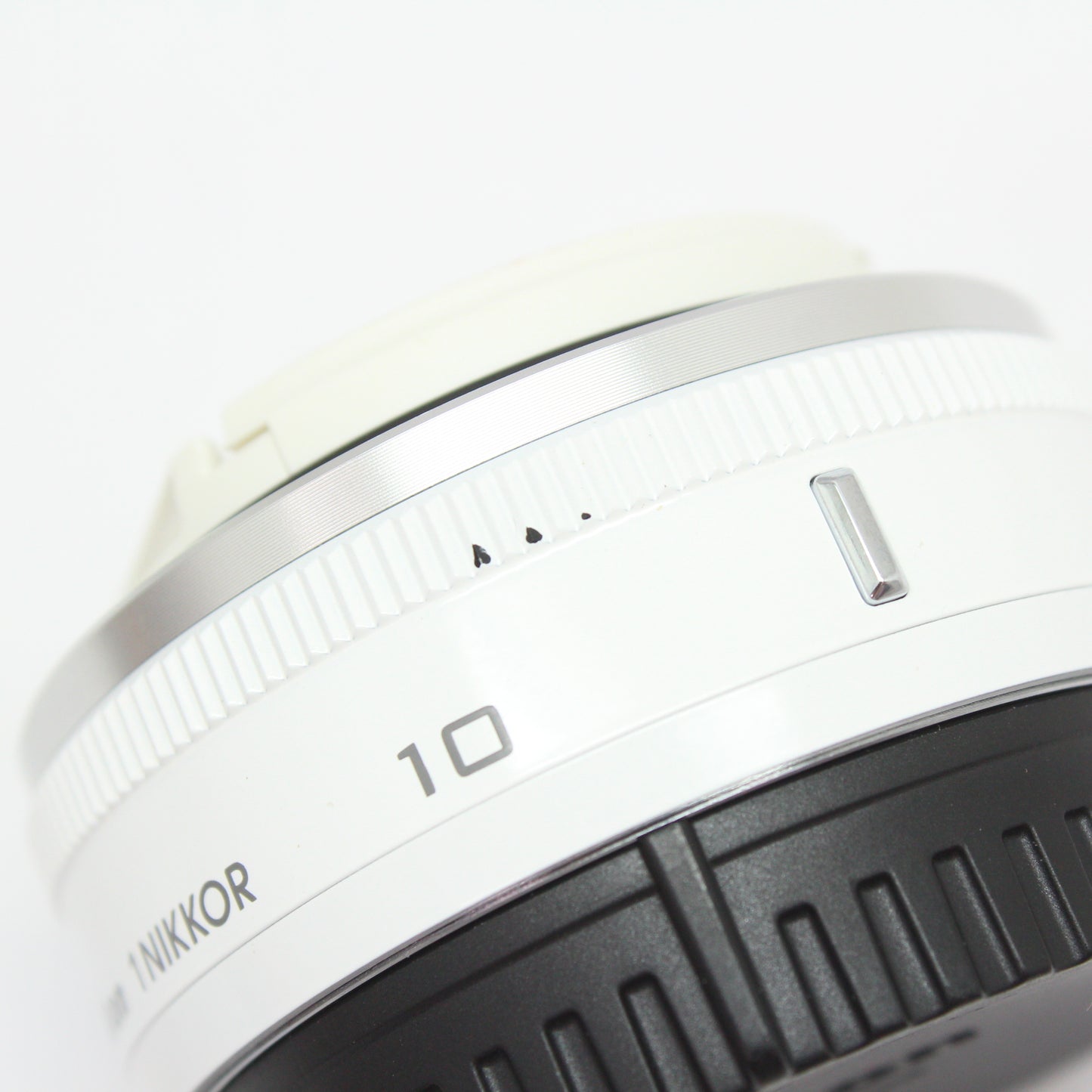 中古 Nikon 1 10mm F2.8 ホワイト【5月4日(日)Youtube生配信でご紹介】