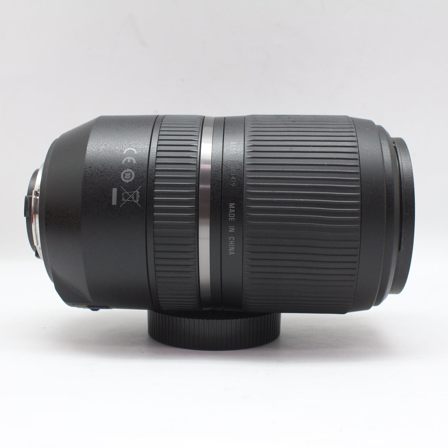 中古 TAMRON SP 70-300㎜ F4-5.6 Di VC USD ニコン用