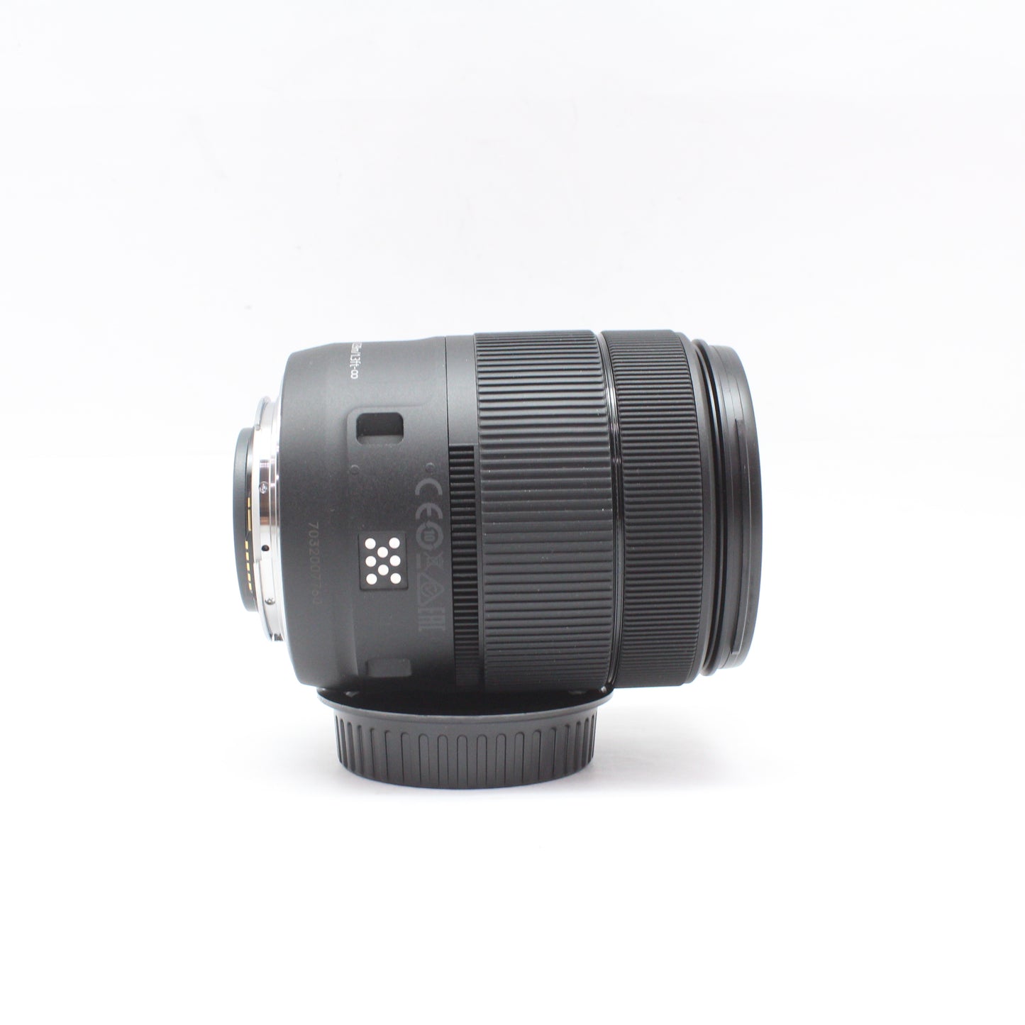 中古 Canon EF-S 18-135mm F3.5-5.6 IS USM