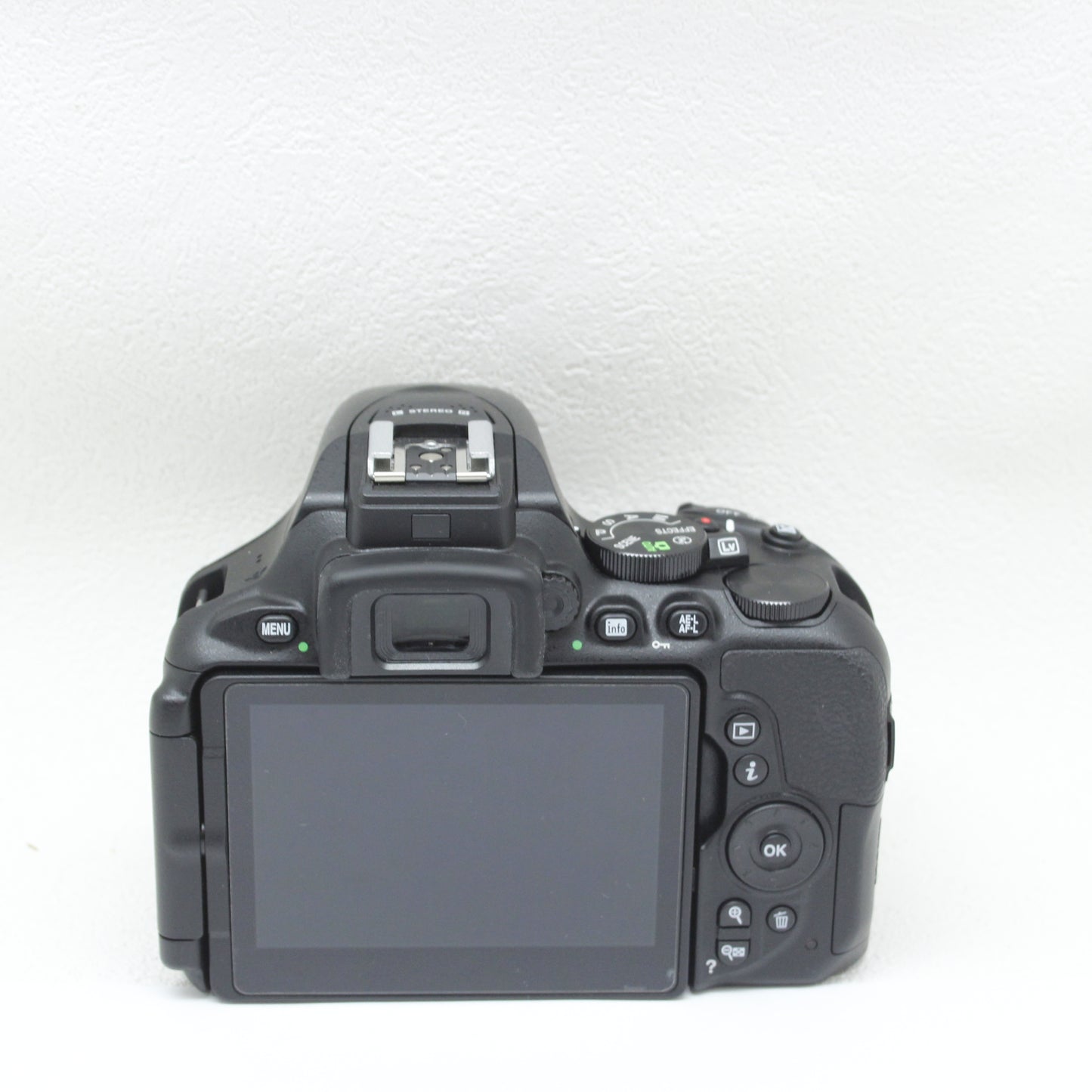 中古 Nikon D5600