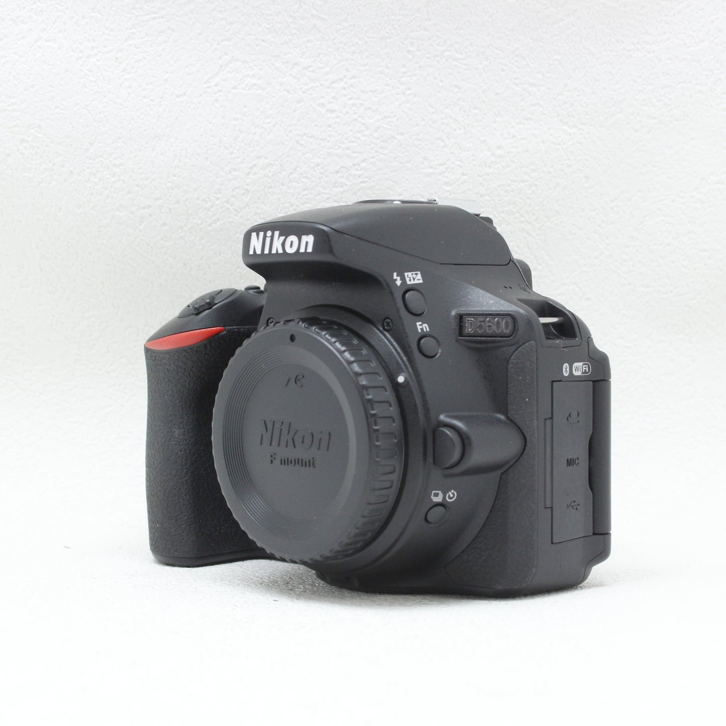 中古 Nikon D5600