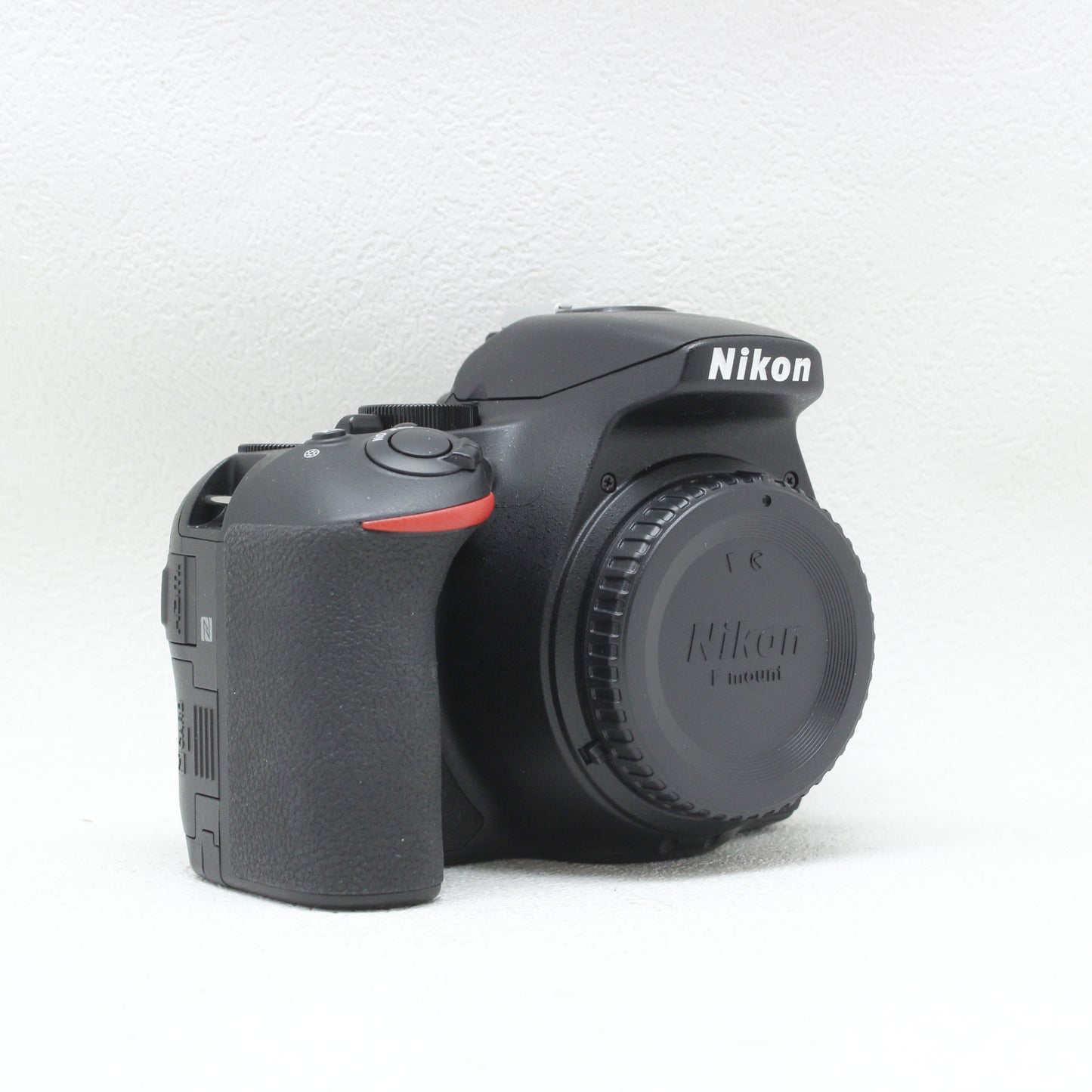 中古 Nikon D5600