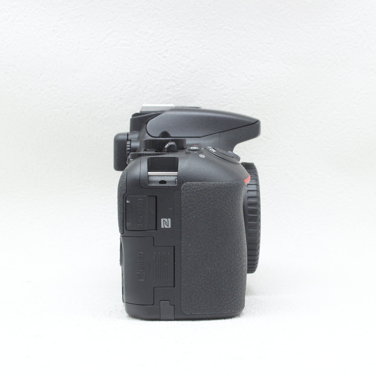 中古 Nikon D5600