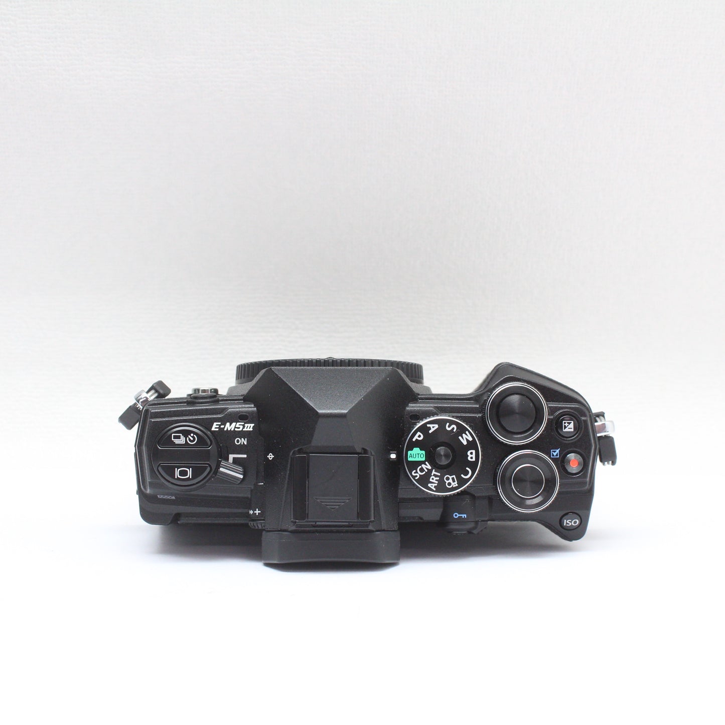 中古 OLYMPUS OM-D E-M5 Mark III ブラック