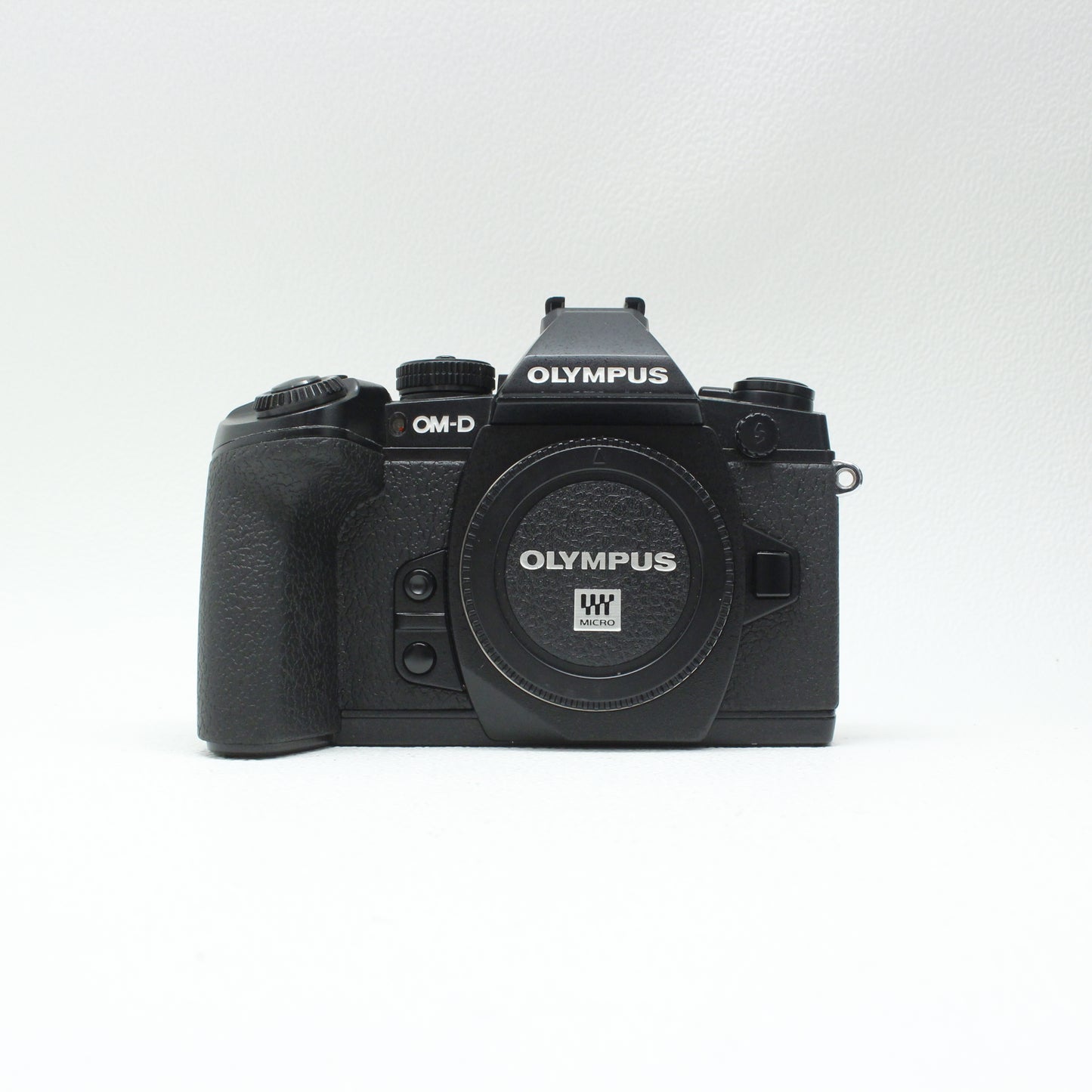 中古 OLYMPUS OM-D E-M1 ボディ【8月16日(土)Youtube生配信でご紹介】