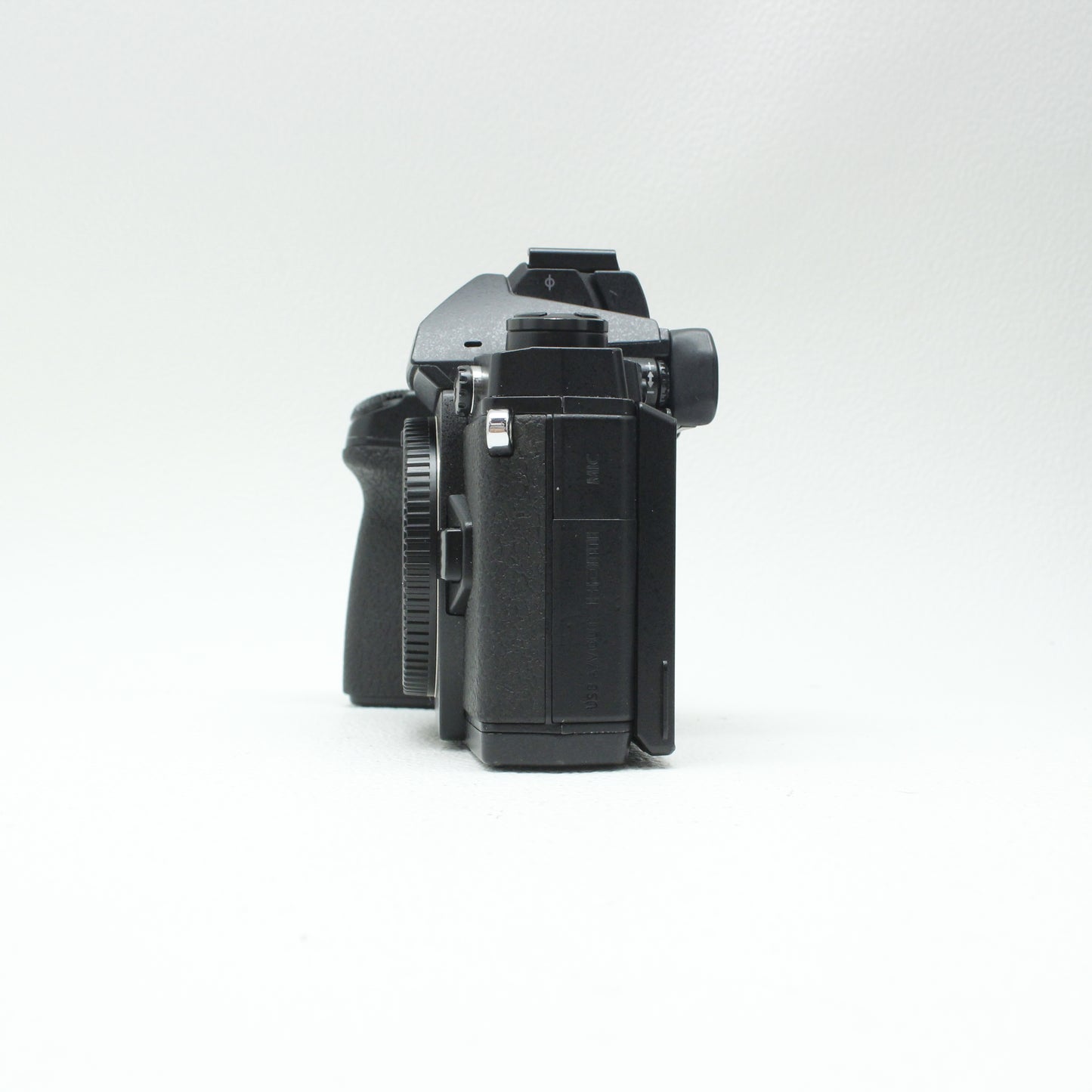 中古 OLYMPUS OM-D E-M1 ボディ【8月16日(土)Youtube生配信でご紹介】