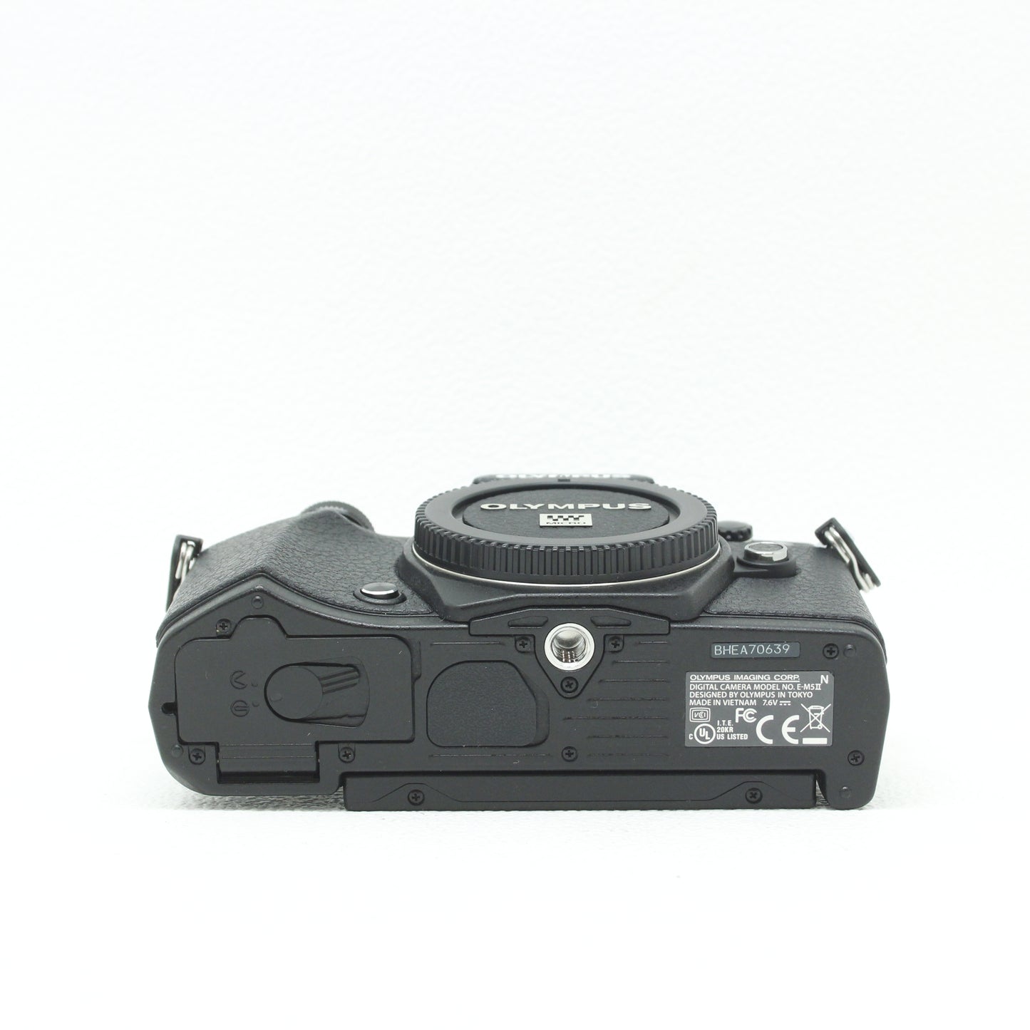 中古 OLYMPUS OM-D E-M5II