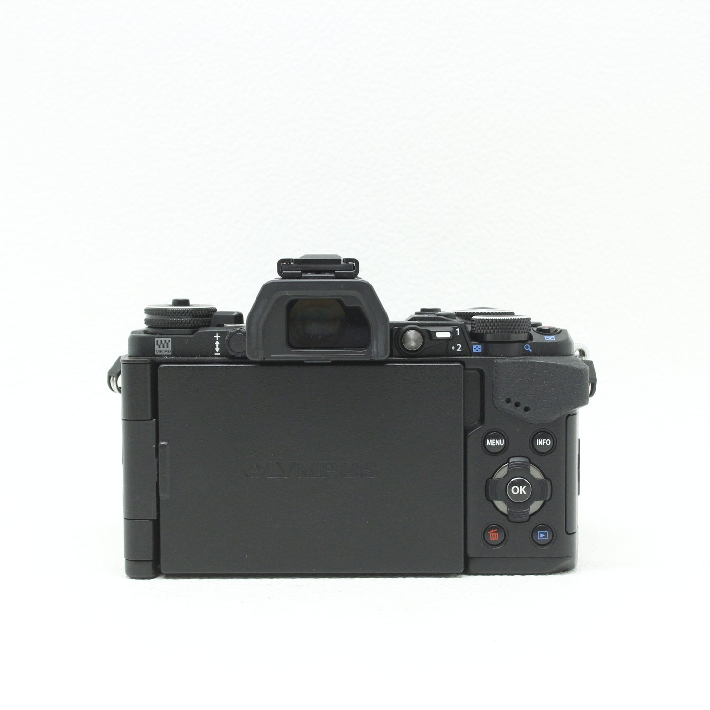 中古 OLYMPUS OM-D E-M5II