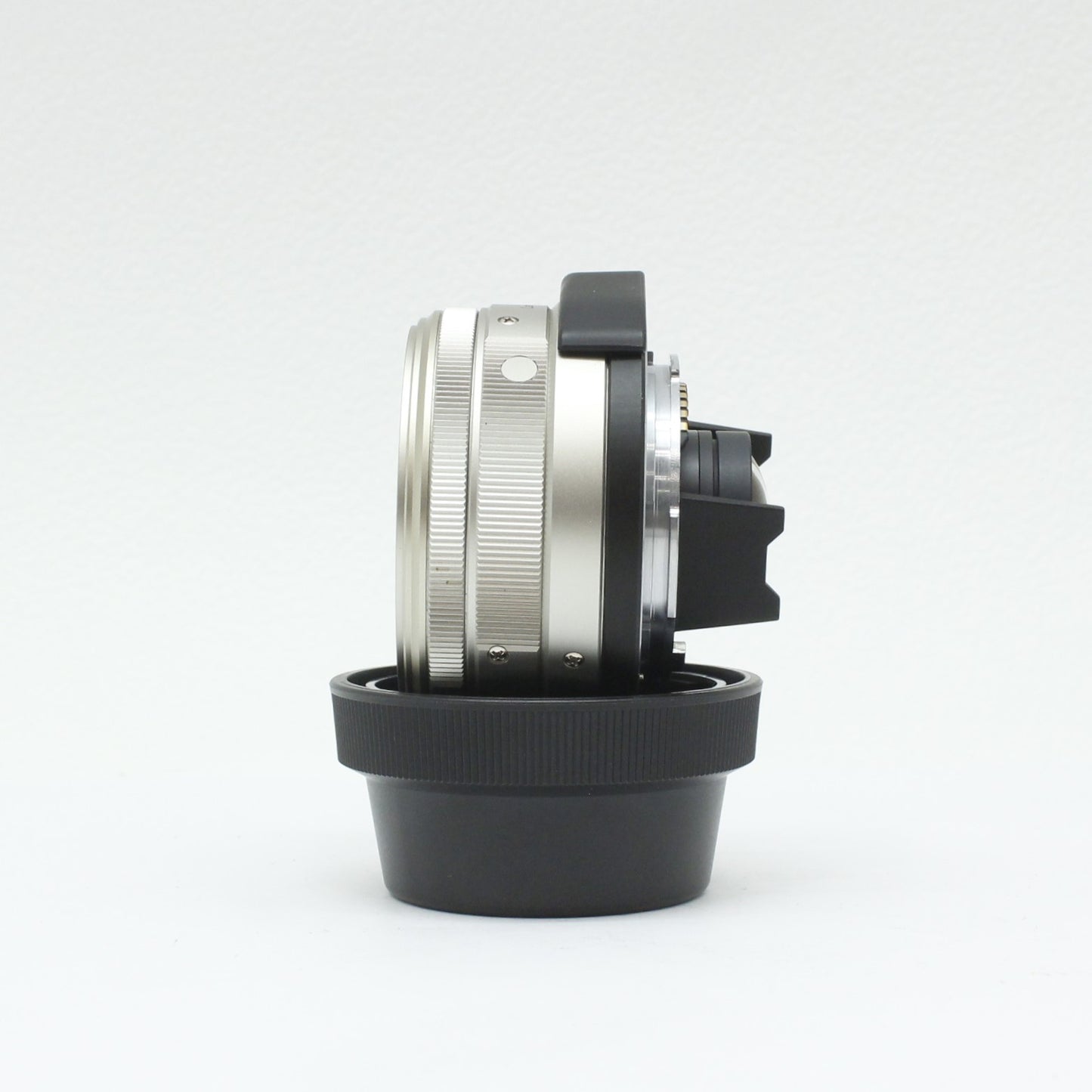 中古 Carl zeiss Biogon 28mm F2.8 T*【9月6日(土) YouTube生配信でご紹介】