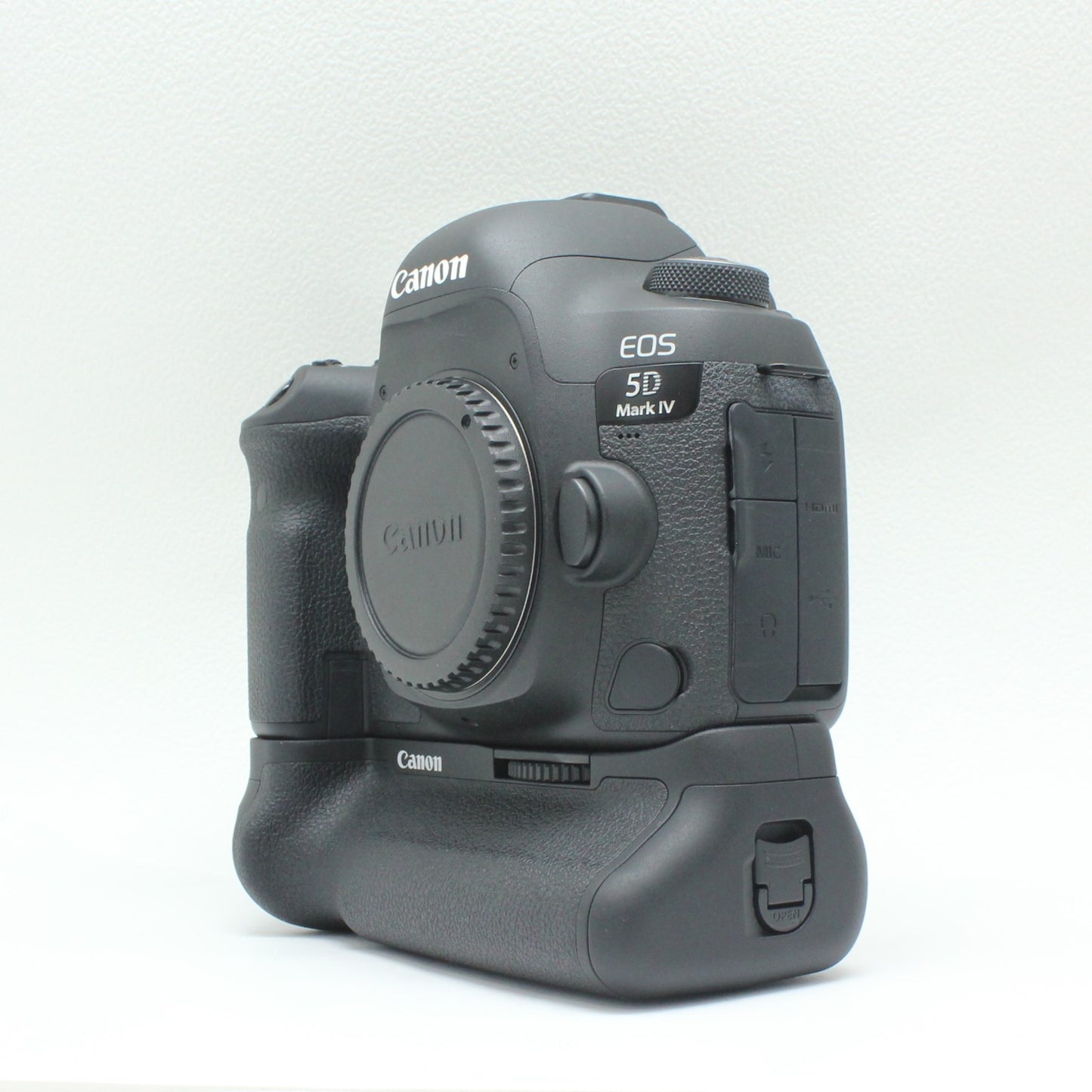 中古 Canon EOS 5D MarkⅣ グリップ付 【8月30日(土) YouTube生配信でご紹介】