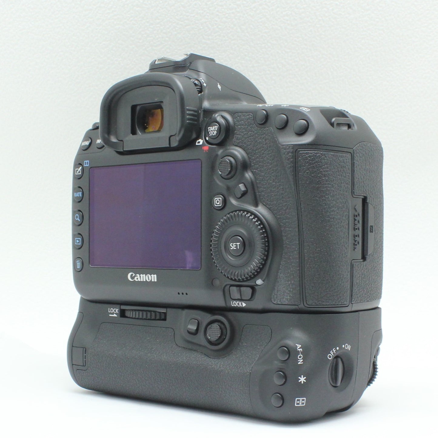 中古 Canon EOS 5D MarkⅣ グリップ付 【8月30日(土) YouTube生配信でご紹介】