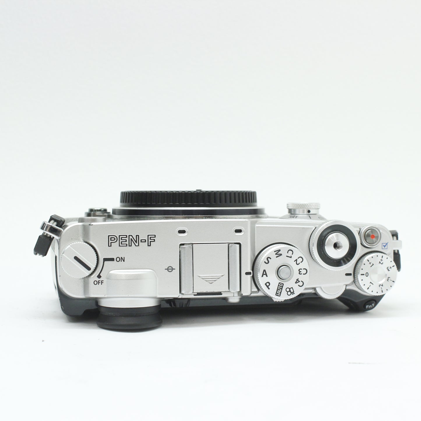 中古 OLYMPUS PEN-F