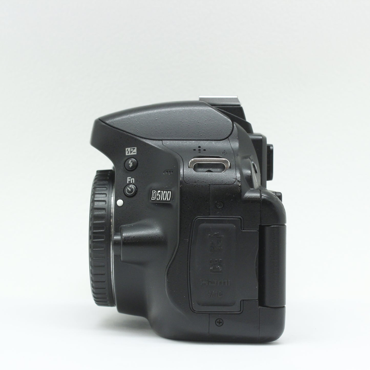 中古 Nikon D5100