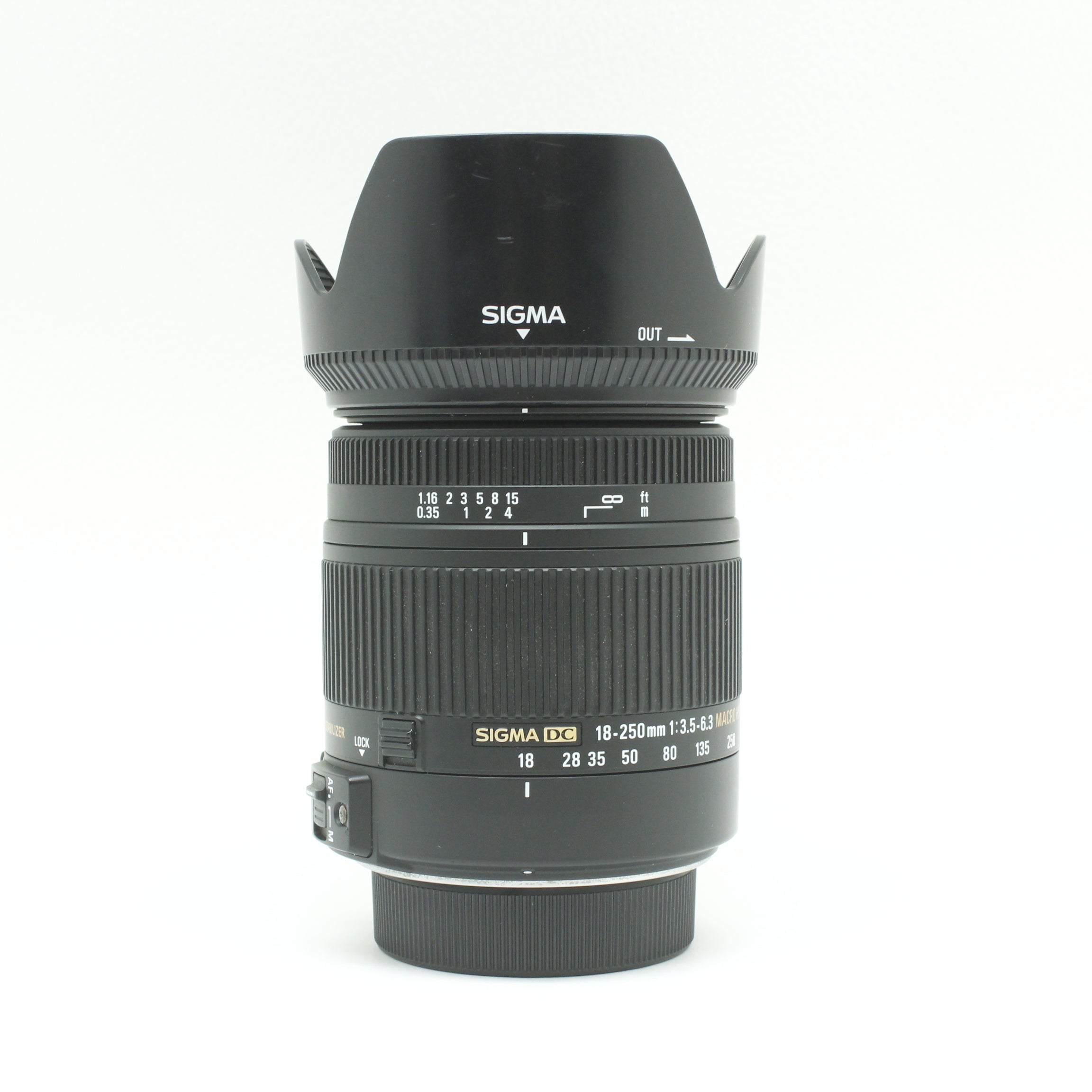 中古 SIGMA 18-250mm F3.5-6.3 DC OS HSM (Nikon用) 中古 SIGMA 18-250mm F3.5-6.3 DC OS HSM (Nikon用)