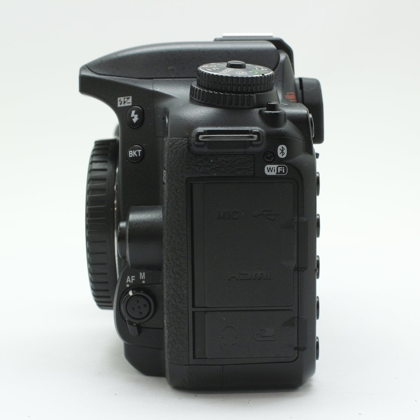 中古 Nikon D7500ボディ