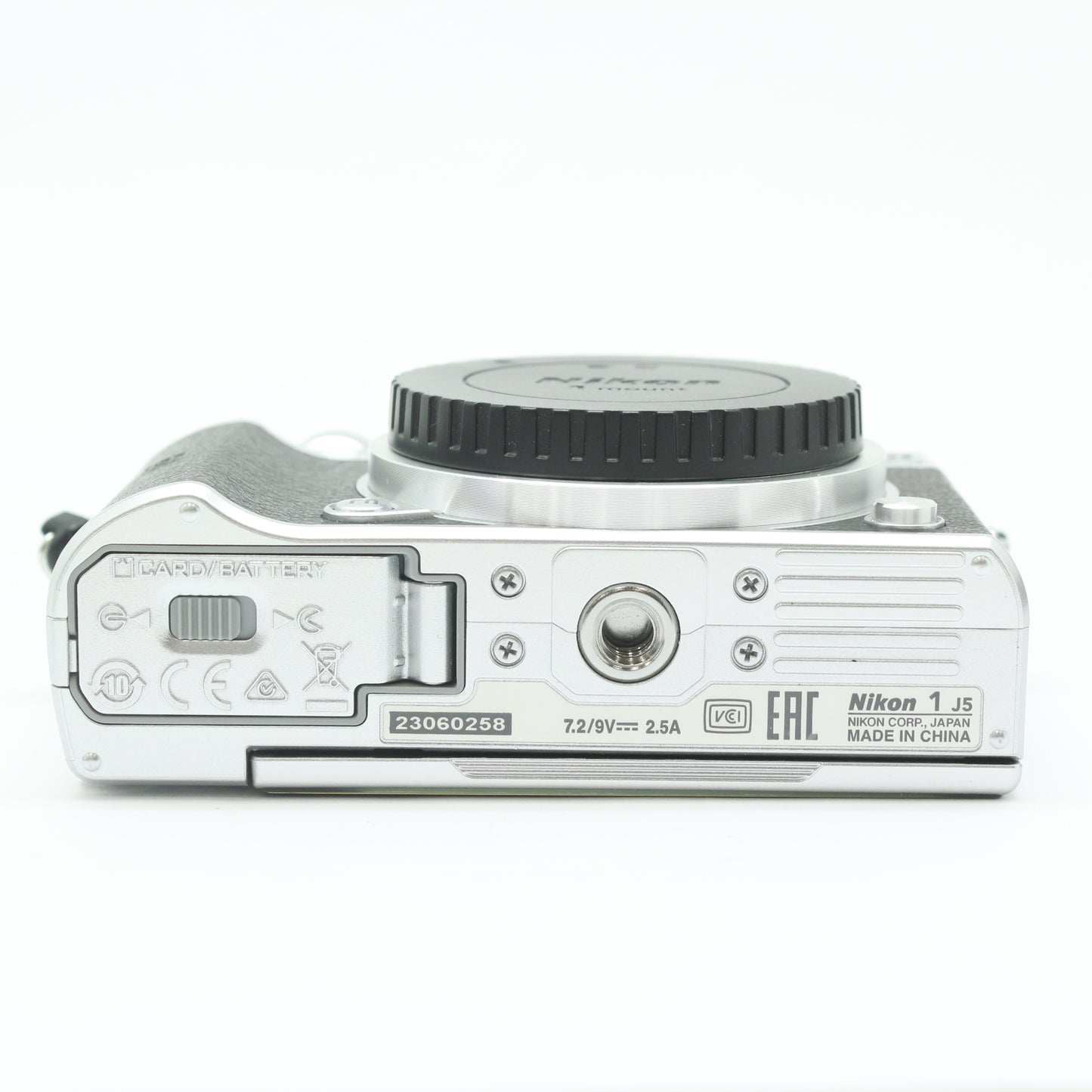 中古 Nikon 1 J5 シルバー
