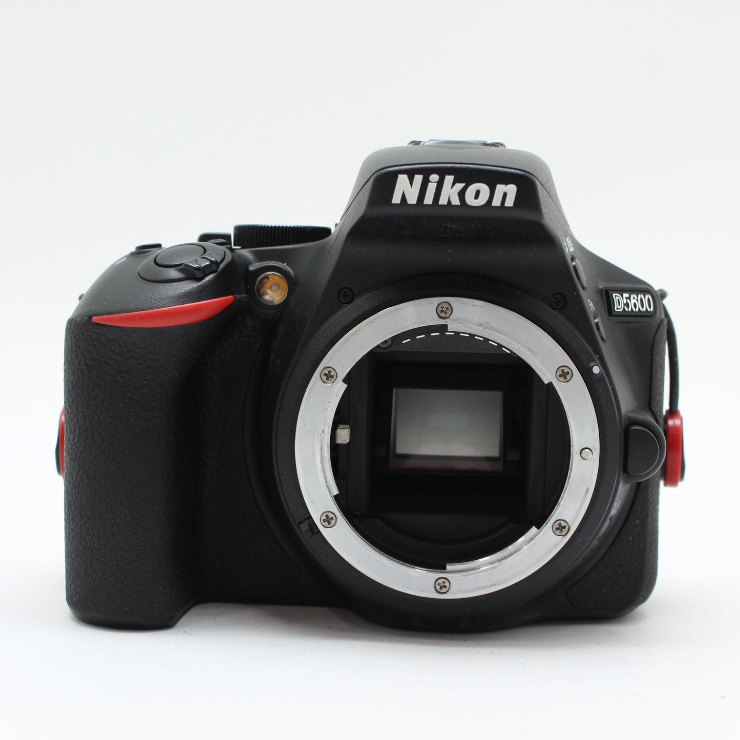 中古 Nikon D5600