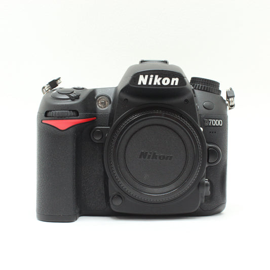 中古 Nikon D7000