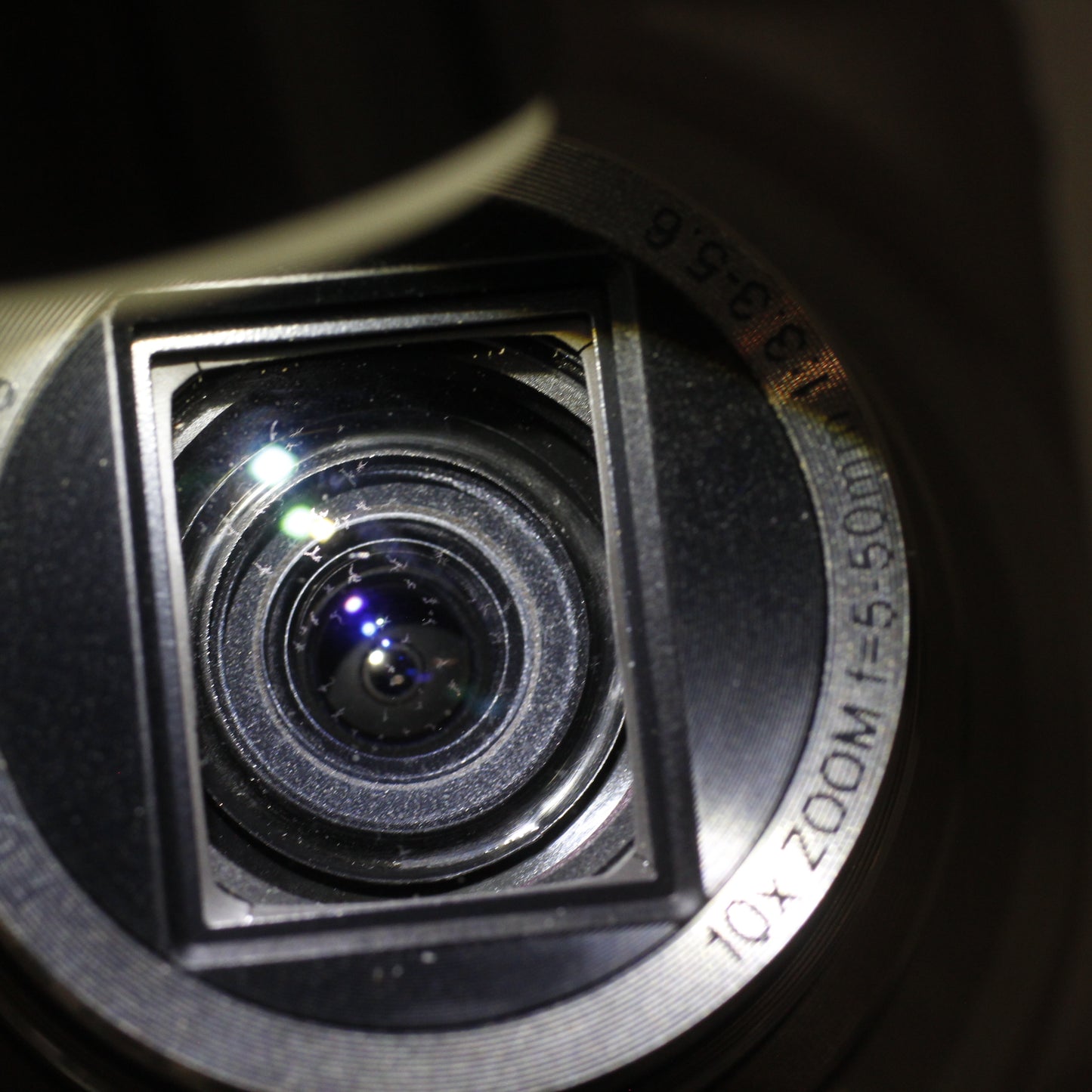 中古 FUJIFILM FINEPIX F80