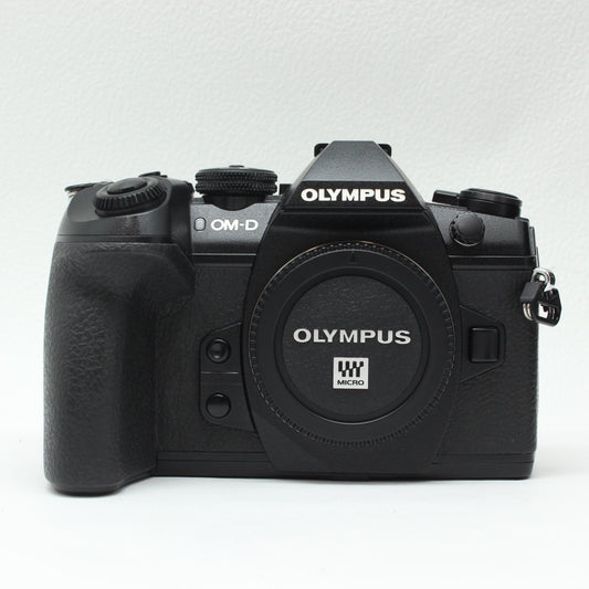 中古 OLYMPUS OM-D E-M1MarkII【3月21日(土) YouTube生配信でご紹介】