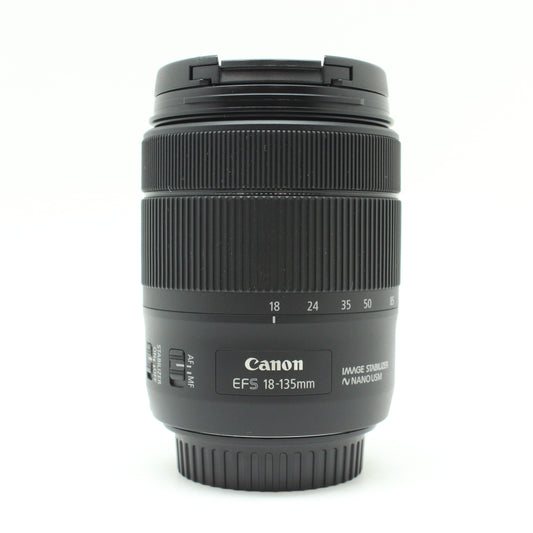 中古 Canon EF-S 18-135mm F3.5-5.6 IS USM 【3月28日(土) YouTube生配信でご紹介】