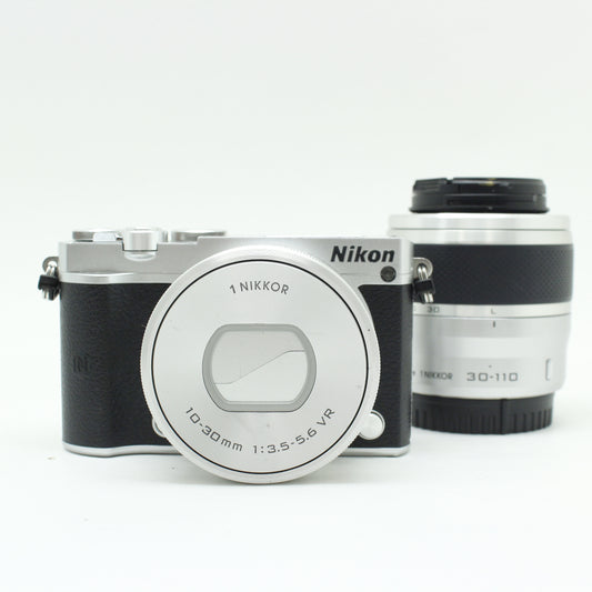 中古 Nikon J5ダブルズームレンズキット