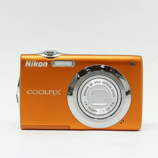 中古 Nikon COOLPIX S3000オレンジ