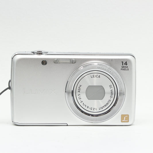 中古 Panasonic LUMIX DMC -FH6 シルバー