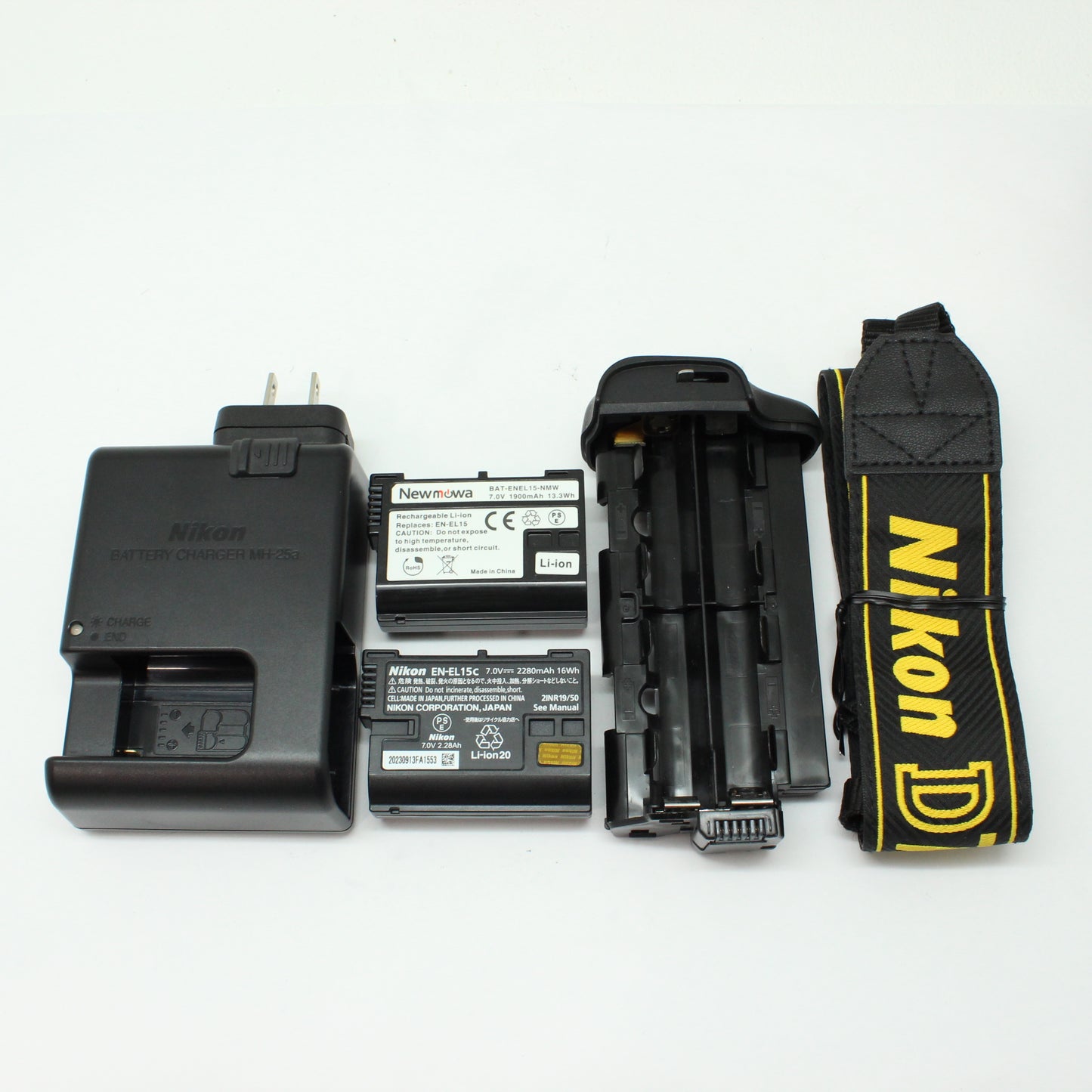 中古 Nikon D750 MB-D16付