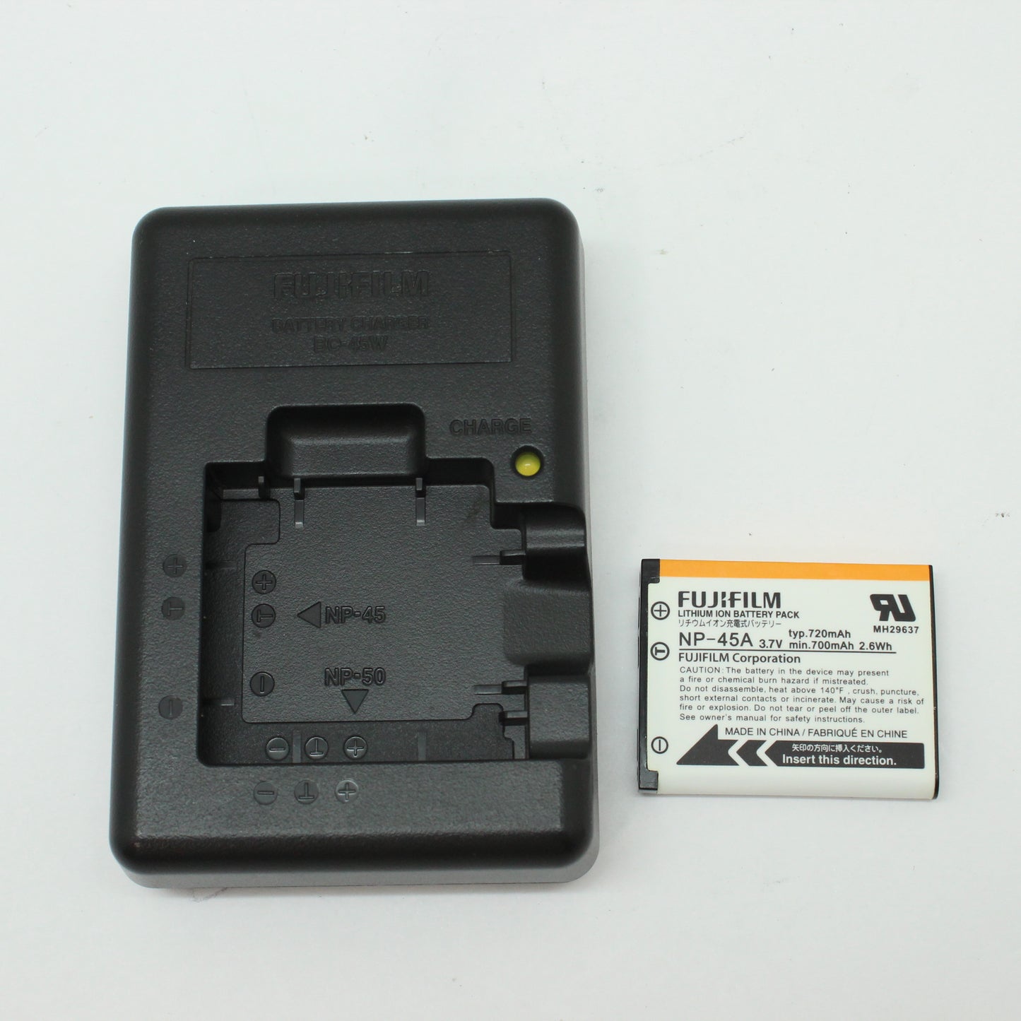中古 FUJIFILM FinePix JX400 RED