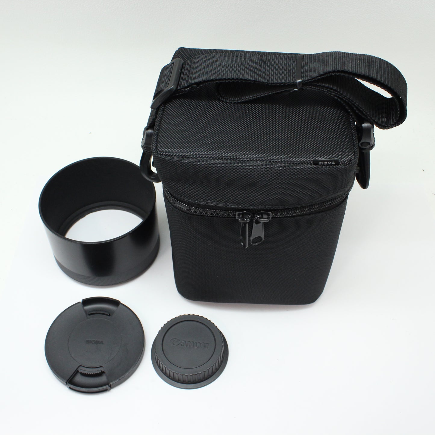 中古 SIGMA 135mm F1.8 DG Art (EF)