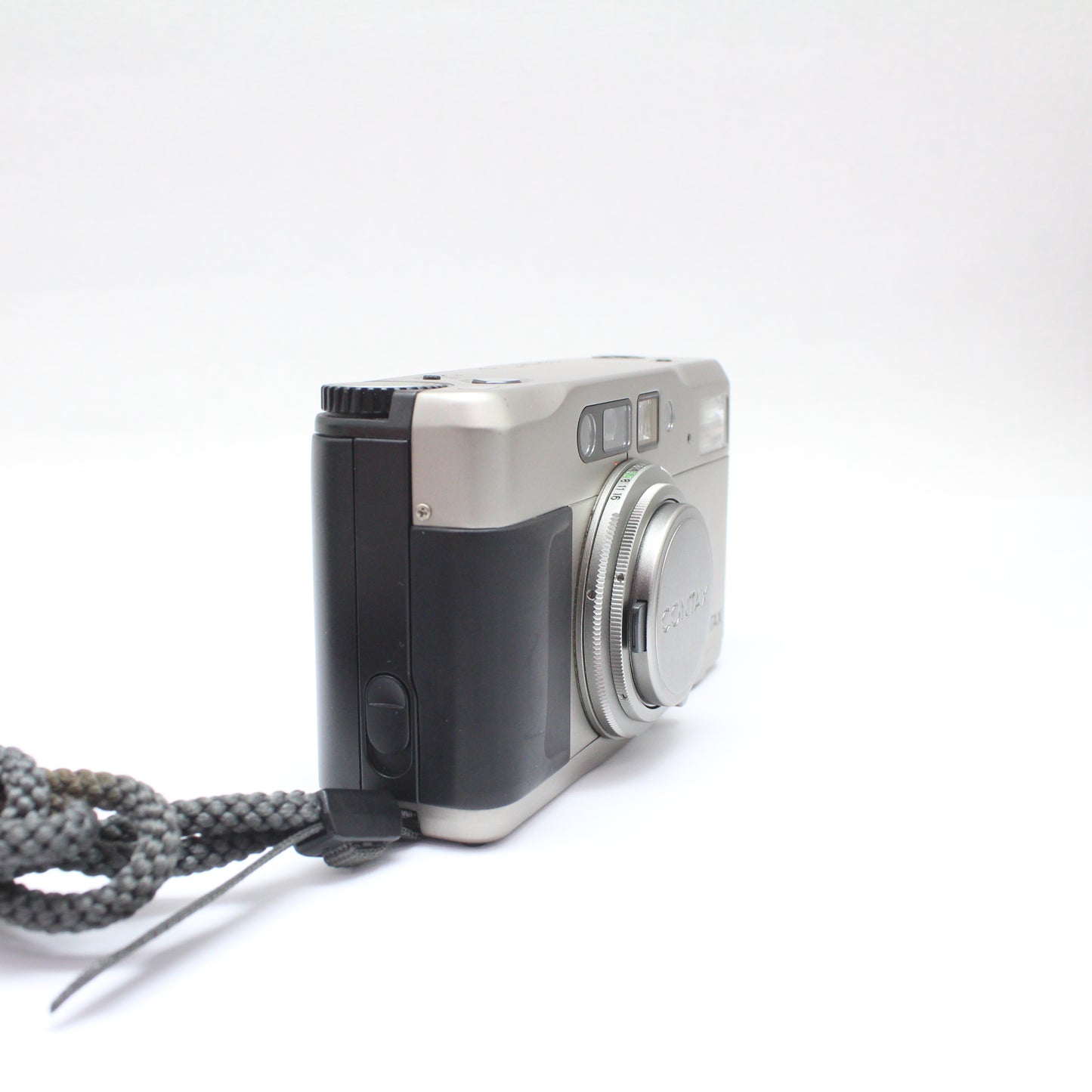 中古 CONTAX TVS【4月12日(土)Youtube生配信でご紹介】