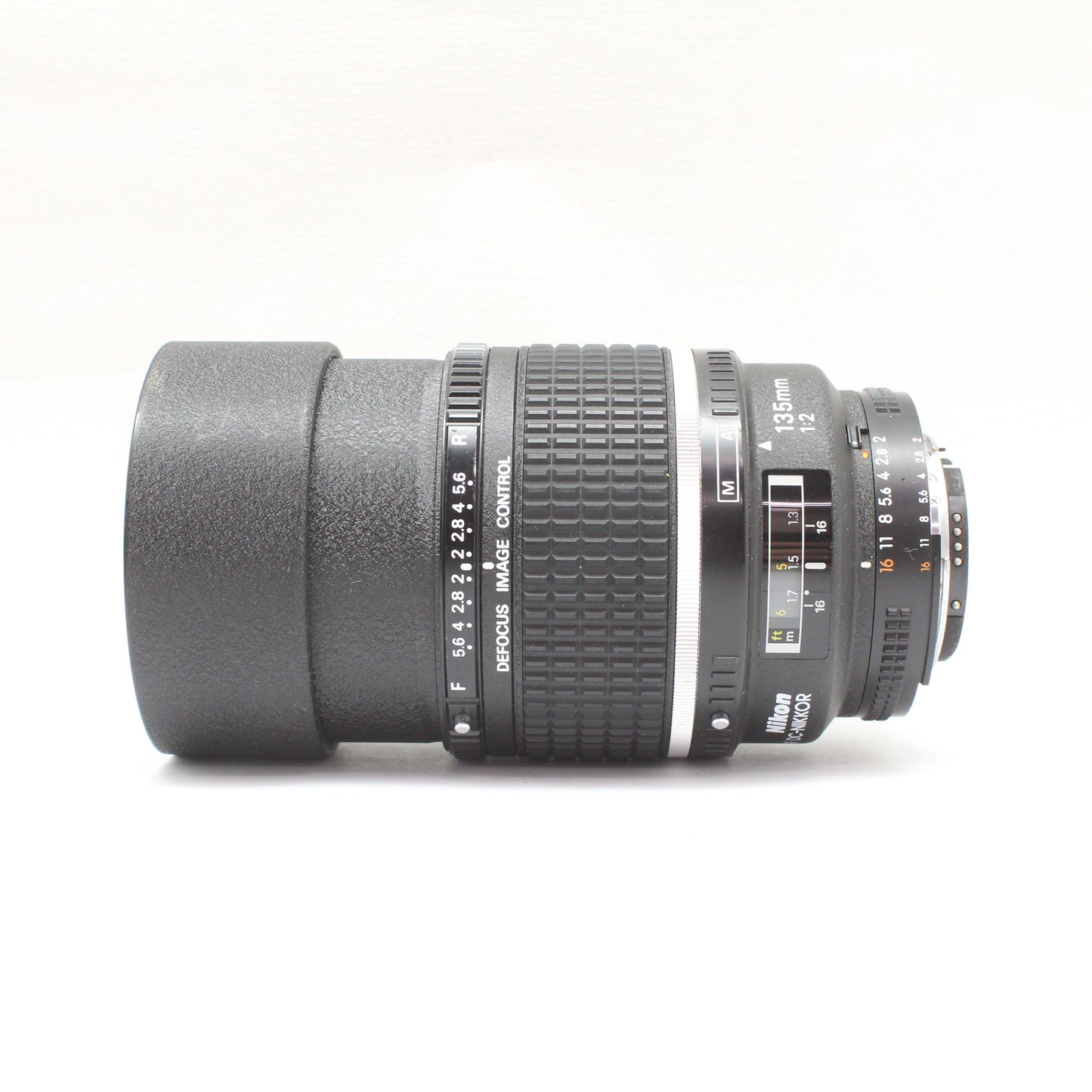中古 Nikon AF-DC NIKKOR 135mm F2