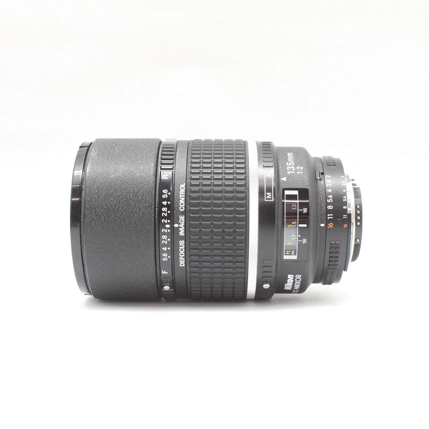 中古 Nikon AF-DC NIKKOR 135mm F2