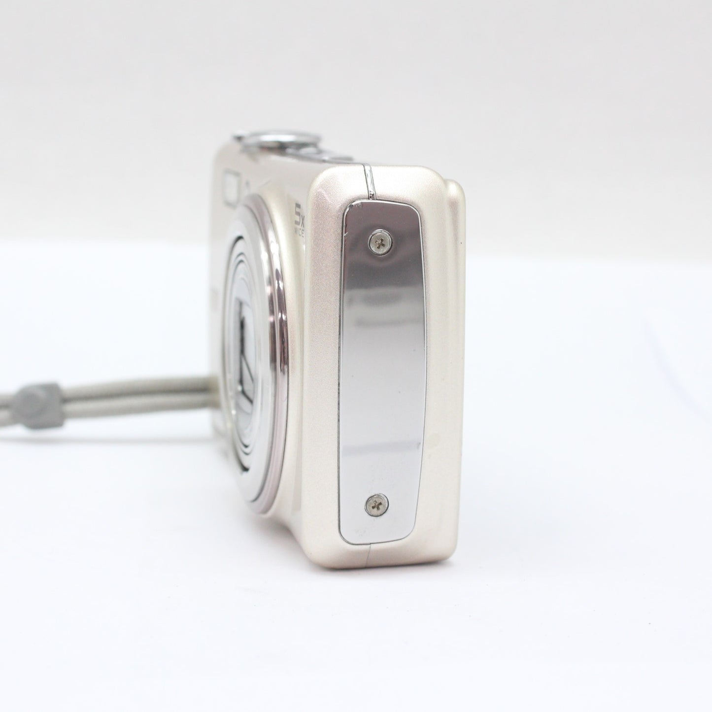中古 FUJIFILM FINEPIX F200 EXR