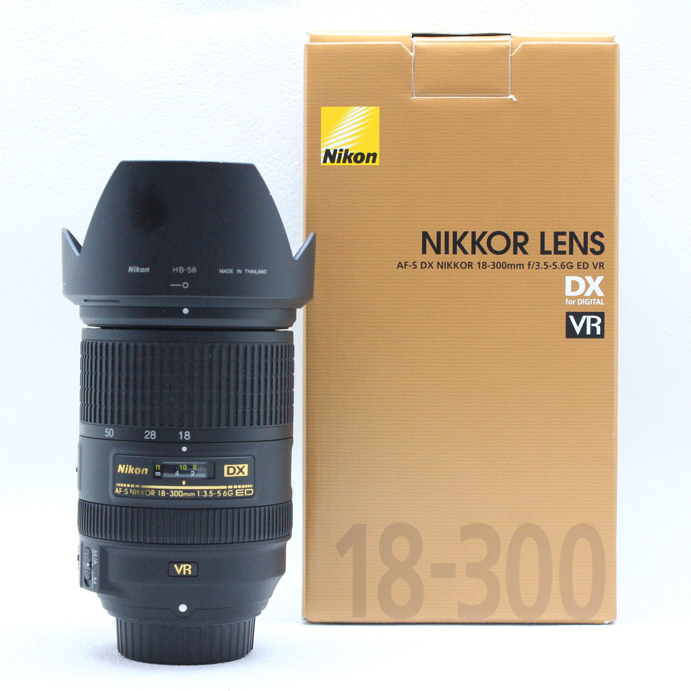 中古品 Nikon AF-S DX NIKKOR 18-300mm F3.5-5.6 G ED VR 1月4 