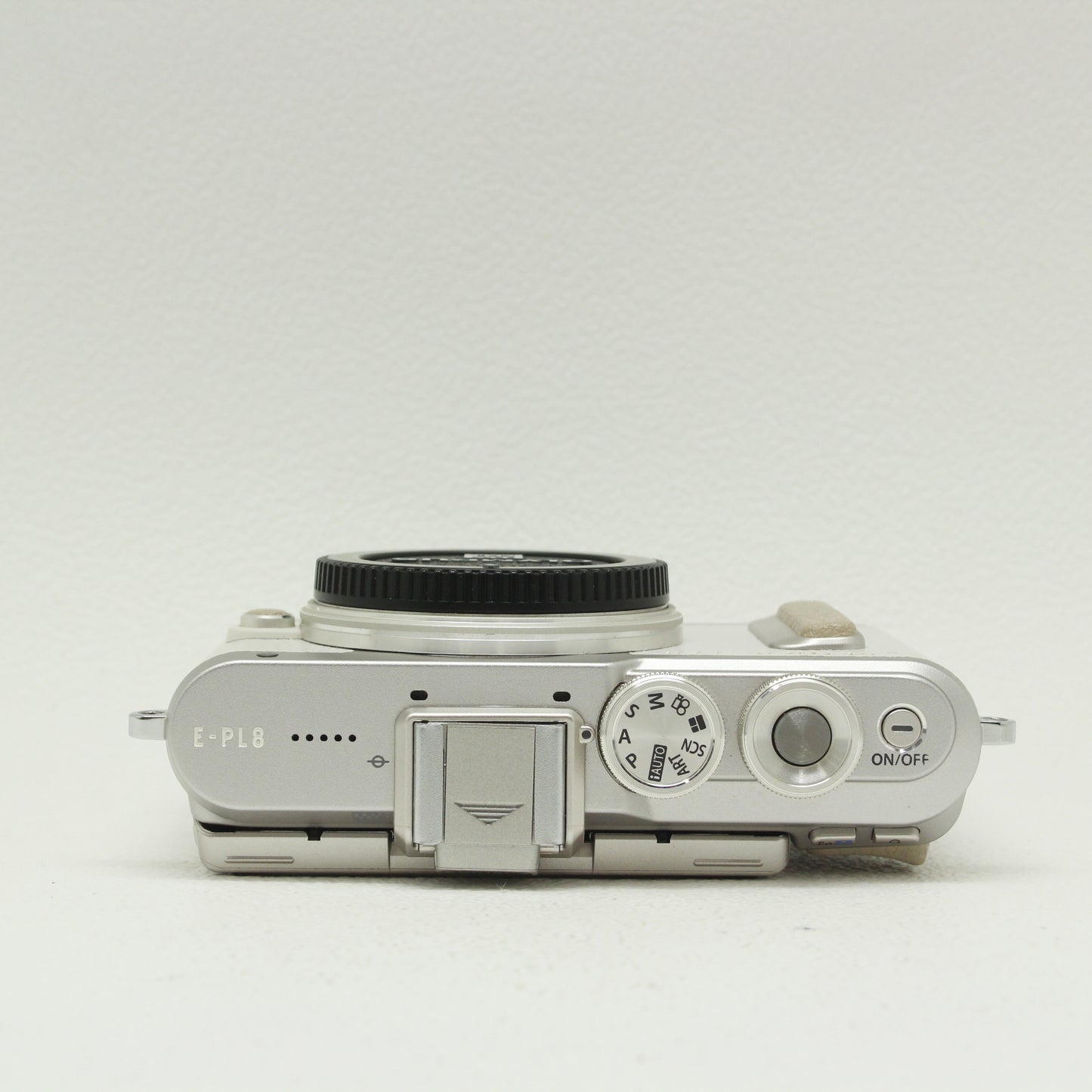 中古 OLYMPUS E-PL8