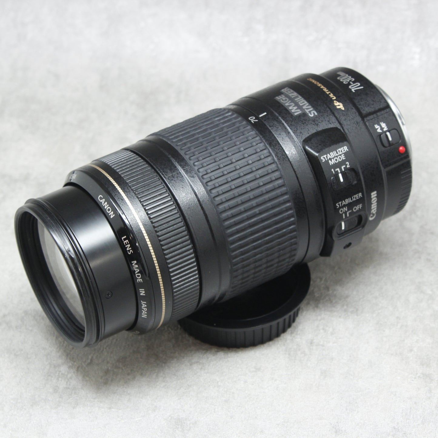 中古品 CANON EF70-300mm F4-5.6 IS USM【5月27日(土)のYouTube生配信でご紹介】