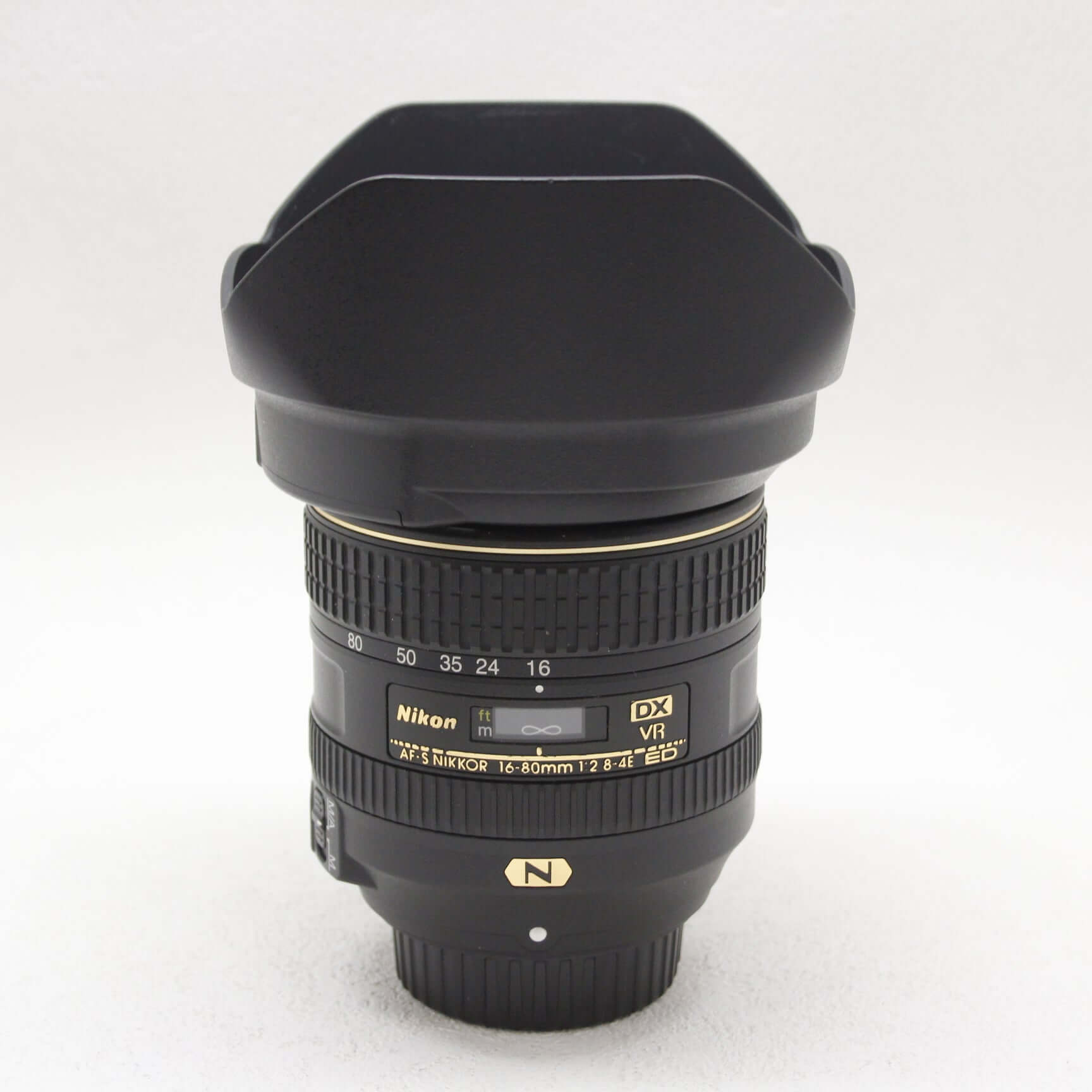 AF-S DX NIKKOR 16-80mm f/2.8-4E ED VRカメラ - レンズ(ズーム)